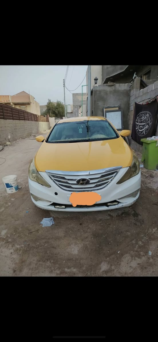 السلام عليكم  سوناتة مديل 11وارد كوري مكينة 2400 مكينة ستوة شادينهة  سعر 70  وبيه مجال مكان البصرة  تصل علة رقم ***********
