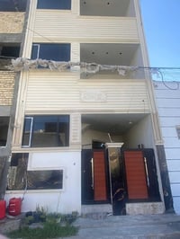 لاستثمار.    لاستثمار.   3 وحدات سكنيه. للبيع.    طابو. زراعي.     ب23...