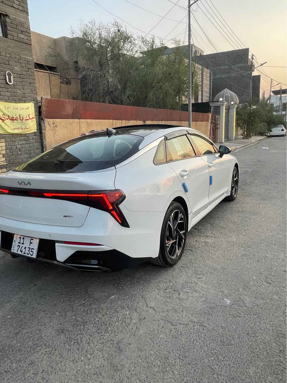بيع او مراوس حسب القناعه

السلام عليكم K5 موديل 2025 فئة الGT

رقمه بغداد حره

سياره كفاله عامه من تبديل (فقط الباب ولجاملغ ) ولفحص موجود داخل المنشور بدون ارباك راديترات بلاد شركه

اخوان مواصفات GT معروفه فول 1/1 اعلى فئه

محرك 2500 تنفس طبيعي داخل لونين

مواصفات فول بنوراما قافله المواصفات

بصمه _ تشغيل عن بعد _ تبريد قطعتين _ شاشه جيتال كامره _ تحكمات _ شفتات استيرن _ ويل كب _ انظمه قياده شفتات استيرن _ مثبت سرعه _ توقف ذاتي _ هاند بريك

مكان السيارة 

البصرة

وباقي التفاصيل خاص

او اتصل *********** البصرة, العراق
