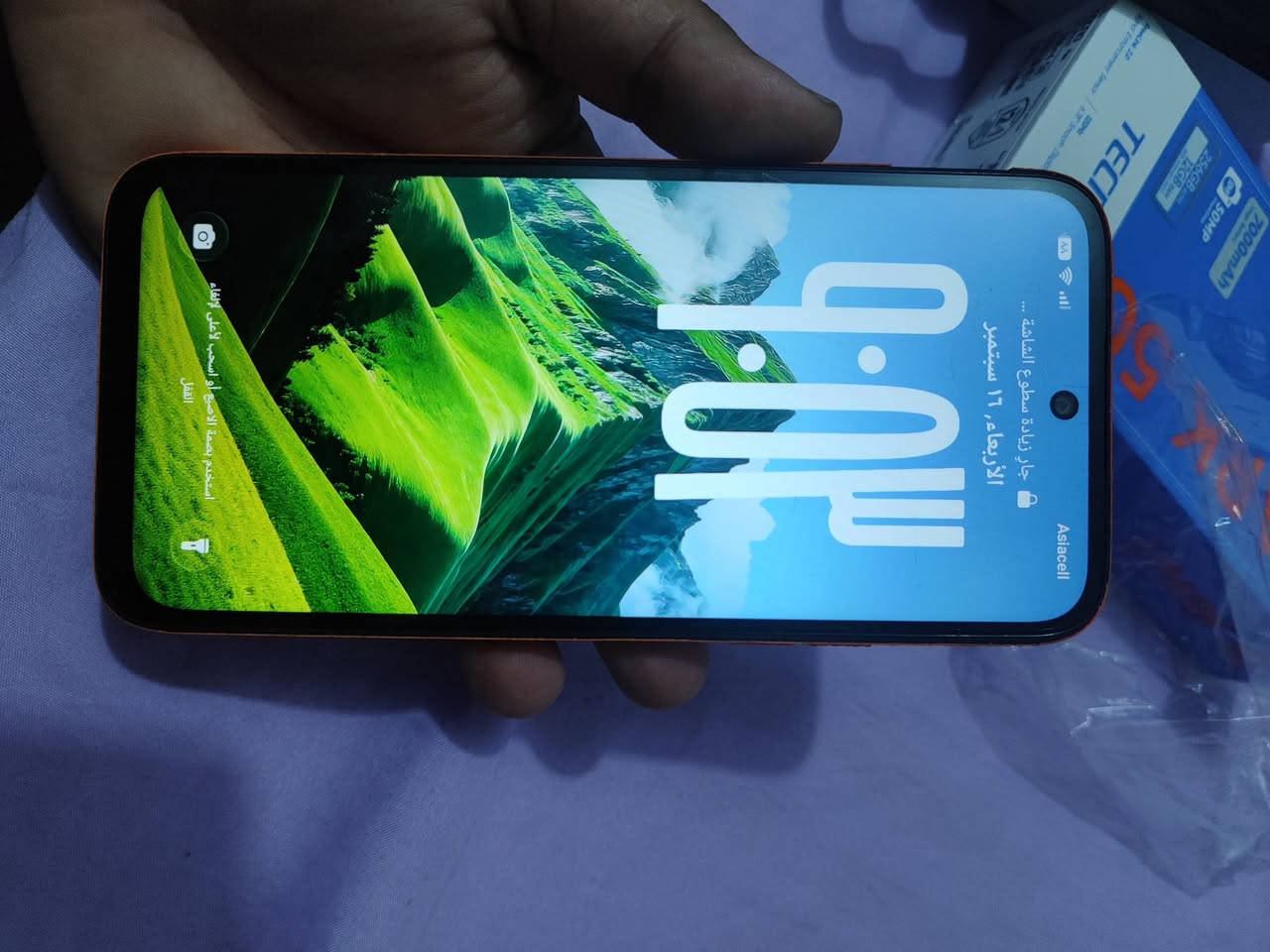 ذاكرة 256 رام 12 بصمه وجه و اصبع مستخدم اسبوعين مغلف 360 لون برتقالي جلد البلادي اسود اخذته ب 300 رايده ب 250 مكاني بغداد الرقم ***********
