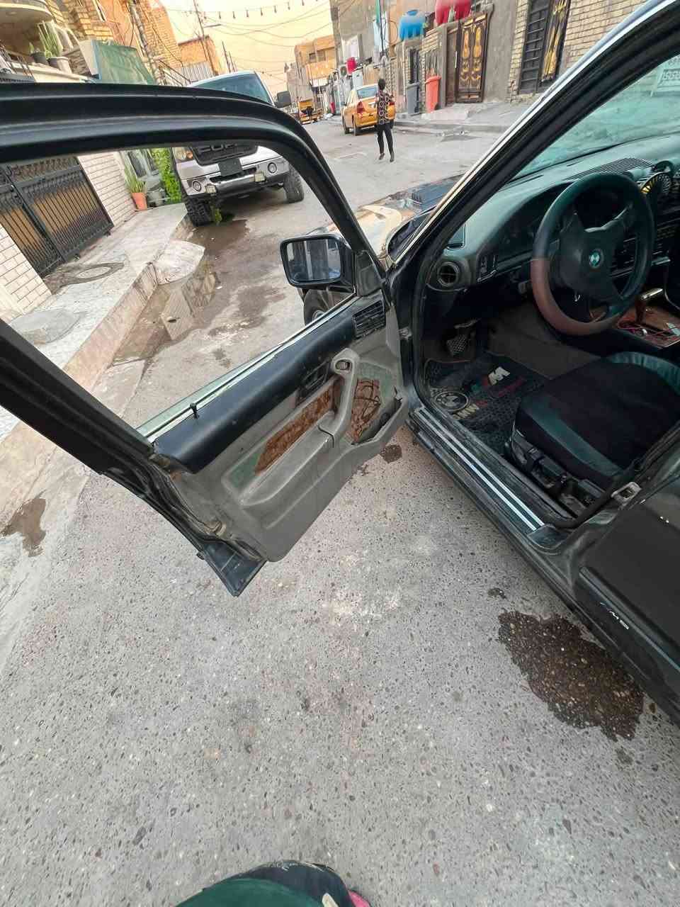 بيع او مرواس 
BMW موديل ٩٠ محرك مفتوح

535

بيها ملاحضات بسيطة 

نقص تبريد وباور ستيرن 

السعر ٤٠ بي مجال 

عنوان بغداد زعفرانية

***********
