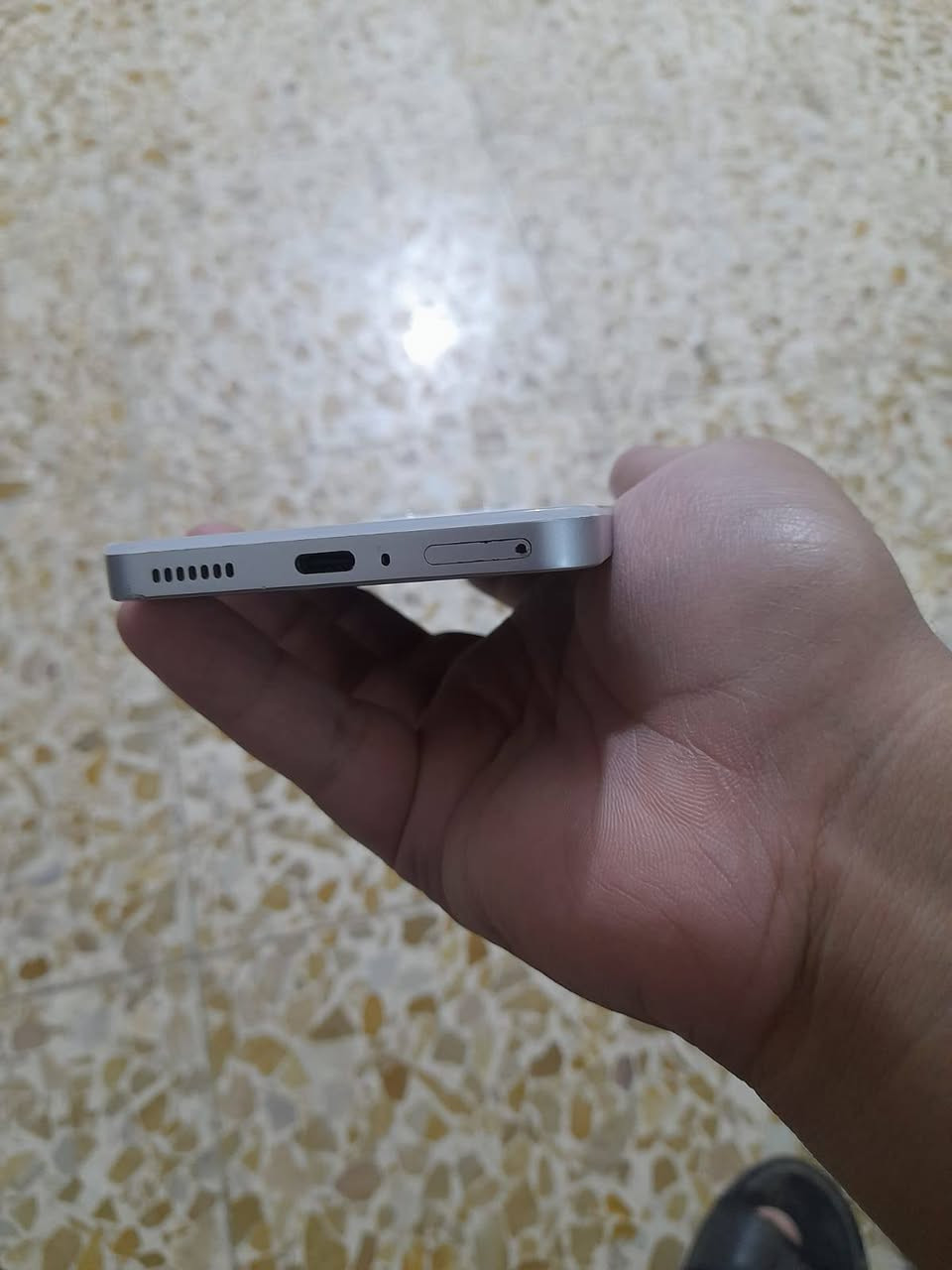 🎮🔥 للبيع Tecno Pova 7 5G 

📱 جهاز ألعاب قوي وأداء عالي ⚡
✨ نظيف وحالته ممتازة
📶 يدعم 5G
🔌 شاحنته الأصلية
🛡️ گفر
📄 ضمان سنوي موجود
📸 الصور توضح حالة الجهاز من جميع الجهات

💰 السعر: [400 ألف]
📍 المكان: [ألنجف]
📩 للتواصل ***********
