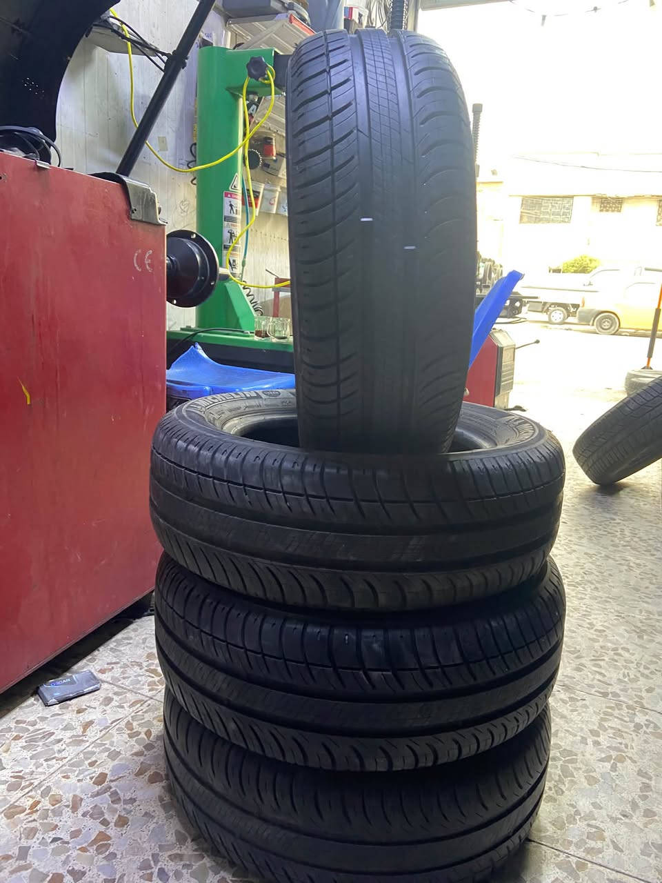 إطارات • جديدة • R15/R16