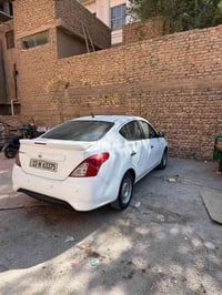 نيسان صني • ٢٠٢١ • مشيه ١٦٤٠٠٠