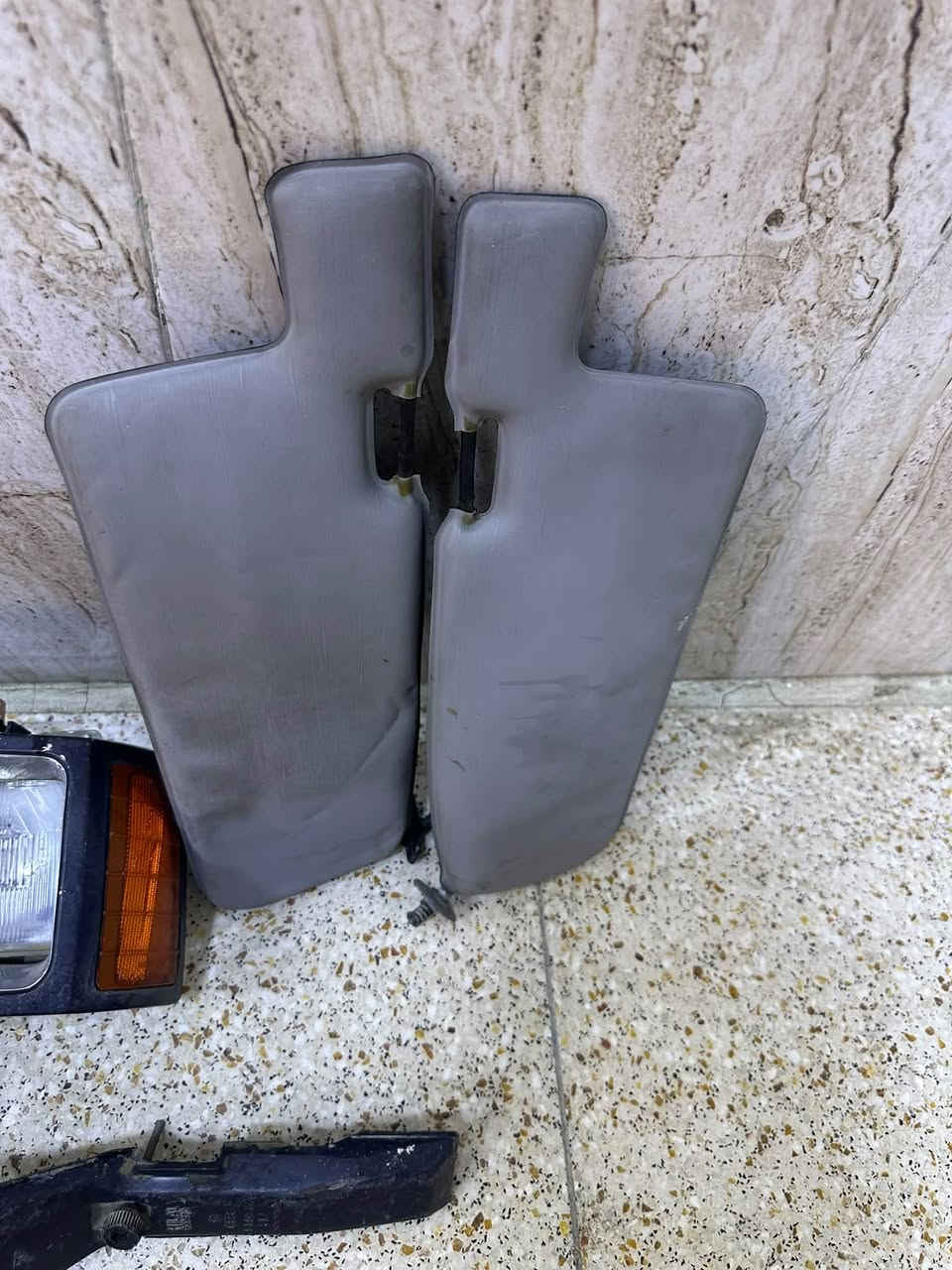سلام عليكم كباتن غراض برازيلي للبيع بكان بغداد اتصال *********** علي
