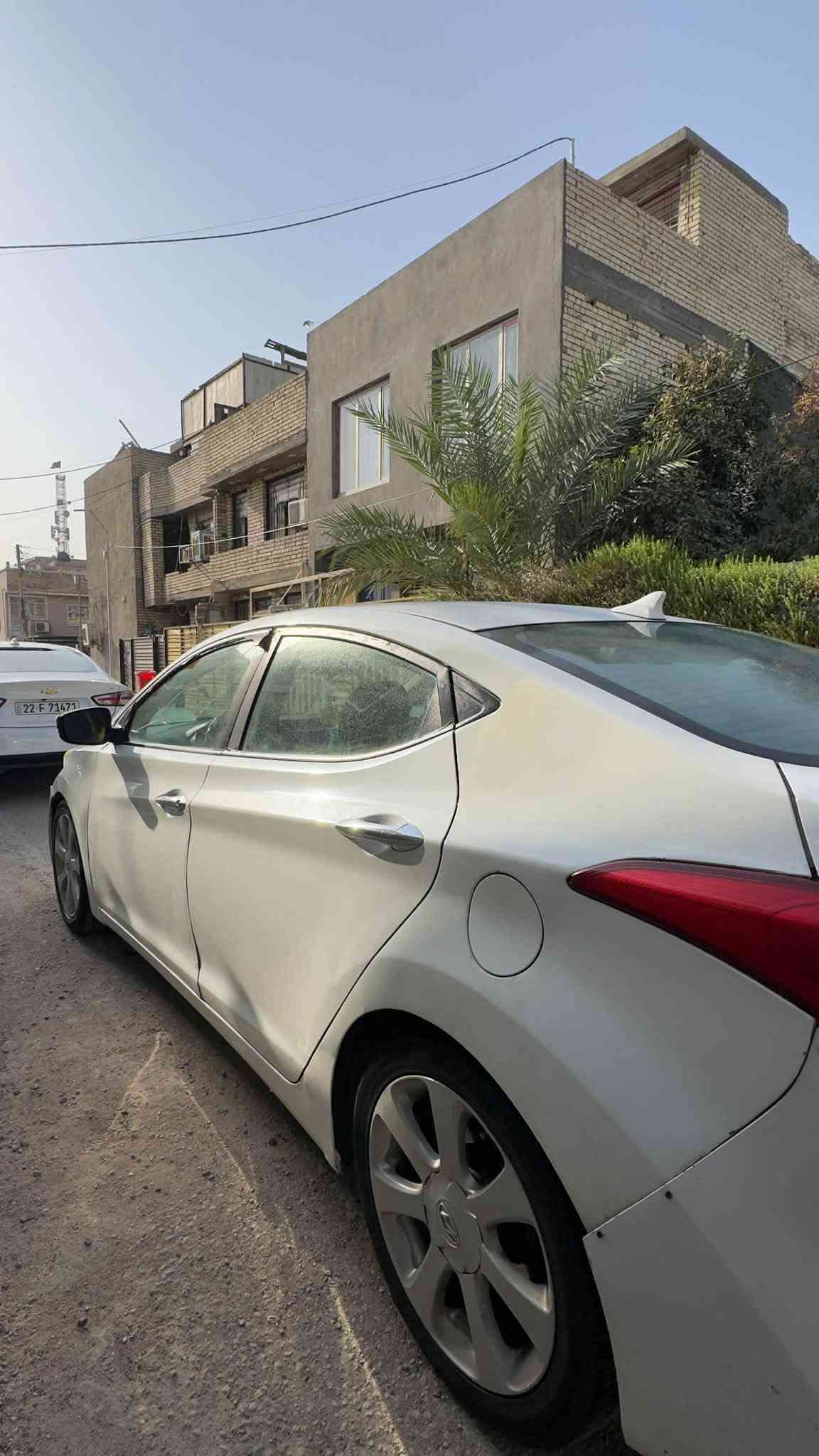 وارد امريكي • بجم خلفي • فتحة سقف
