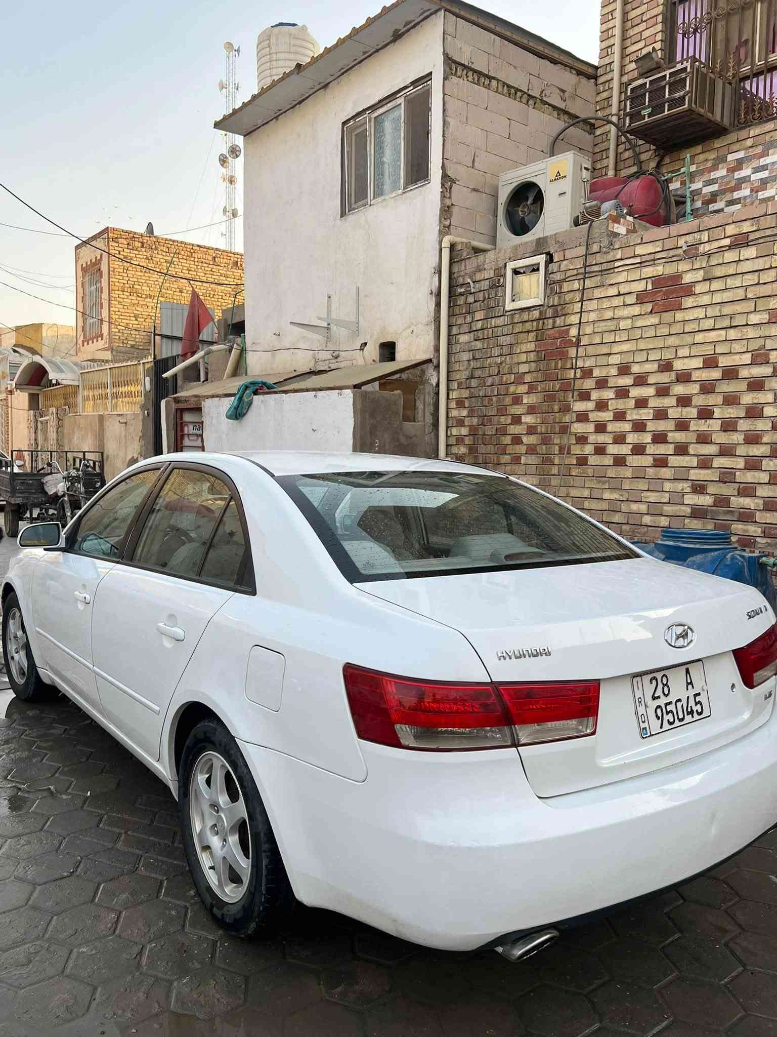 السلام عليكم سوناتا ٢٠٠٨خليجي مكينة ٦ ستونة شدينالهة سيارة على ادينة جاهزة مكينة كير حدادية بيهة صبغ حزام للجمالية بدون حادث السعر ٧٨ وبيهة مجال ‭***********‬
