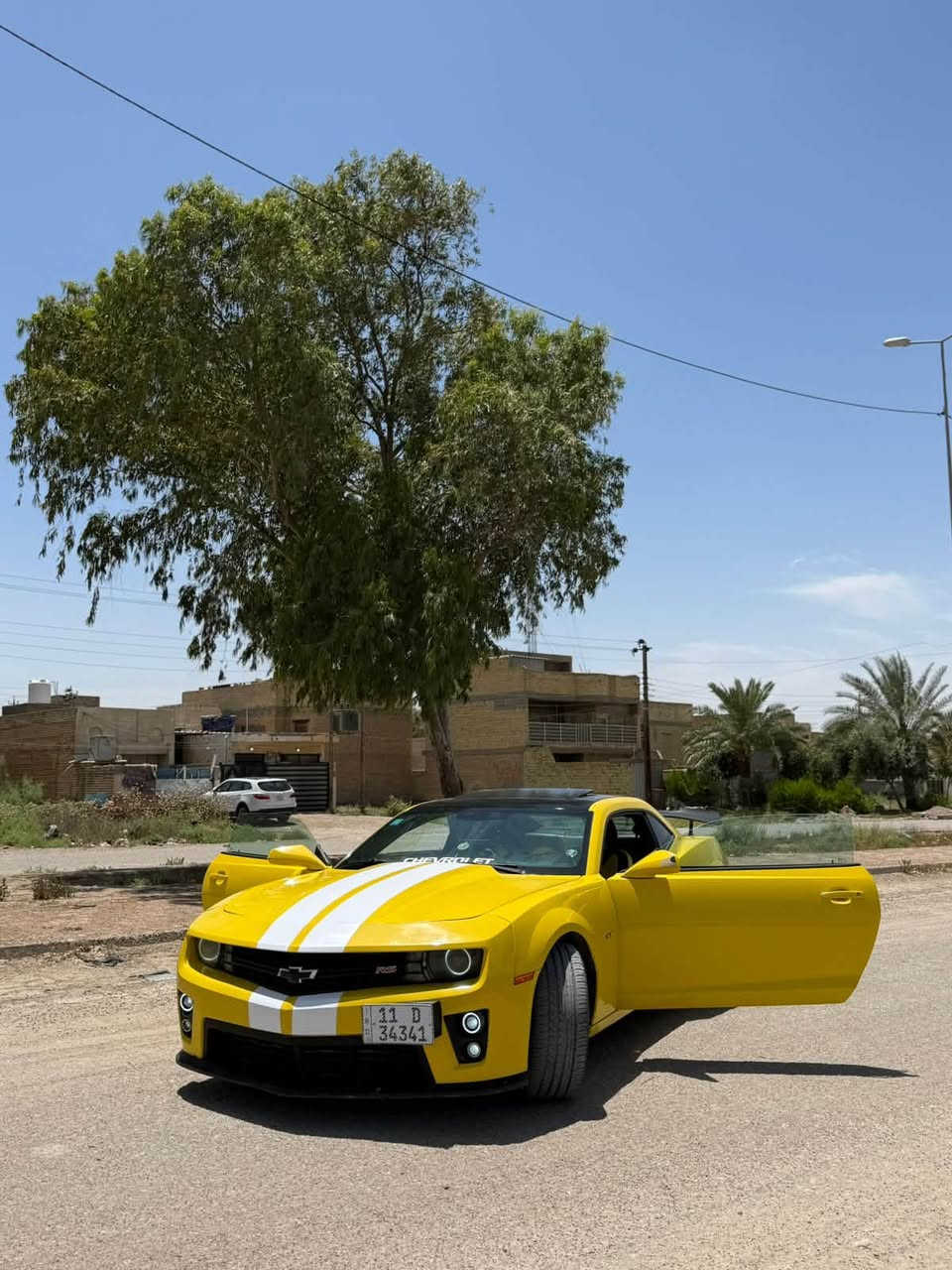 سلام عليكم
انظف واجدد واحلا كمارو بالعراق
حادثه دعاميه وبنيد من امريكه
بيع او مراوس
السياره باسمي شخصياً رقم دولي
اعلا مواصفات بالكمارو 
السياره كلش نظيفه 
موديل 2014
محرك 6 سلندر 
لون اصفر بلاد
داتا شو 
تشغيل عن بعد 
فتحه سقف 
كيجات اصليه 
كراسي كهرباء
تحكمات ستيرن 
شاشه اعطال 
تبريد ثلج 
صدر امامي خلفي نظيف 
سستم صوت 
شفتات سرعه 
شاشه مع كامره
ويل ٢٠
بجم زنون 
السياره كلش مميزه ونظيفه  
السعر 95$قفل
مكان السياره بغداد التاجي 
رقم واتساب***********
