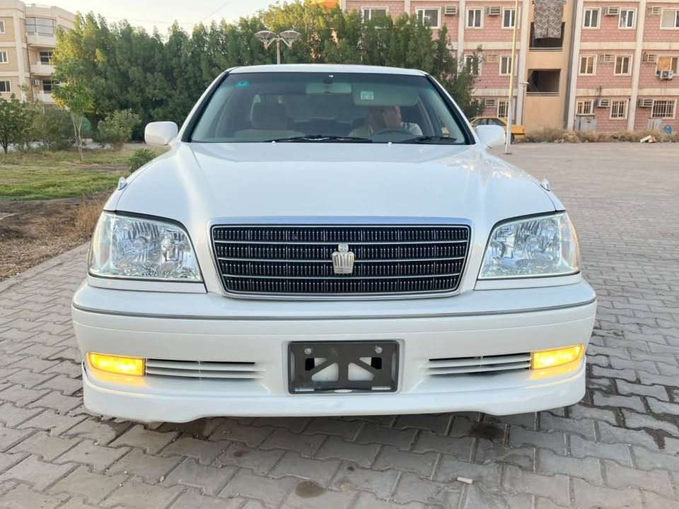 مكلف بالنشر ⚠️. للبيع تيوتا كراون ملكة رقم انبار انكليزي باسم راعيها مكانها بابل
لسيارة كرستال اصل  ✅

دشبول هادي حتيتة ✅

تبريد ثلج ❄️ منضومة جديدة ✅

اللون صدفي ✅

شاصي 175 دي فور الجبيير مكينة حاوية جديده ✅

كير جديد شرط مال حاوية ✅ 

لايت كرستال جديد مال حاوية ✅

بك لايتات كرستال تخم جديد ✅ 

السيارة 3 دكم اصل شاد الها صاجية دكمتين ✅

بردة خلفية ✅ 

للاستفسار [***********] راعي السيارة
