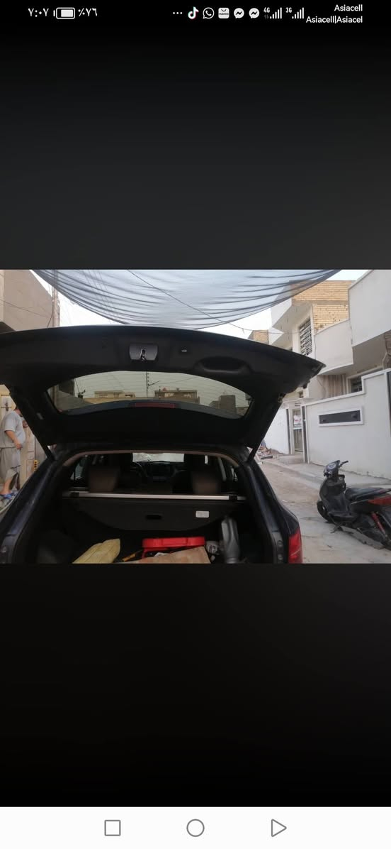 سلام عليكم للبيع فقط بدون مراوس سنتافيه ٢٠١٦ سياره وارد أمريكي حادث بنيد مبدل فقط أصلي شرط سونار سياره جاهزه عله اخر حبابه مكينه وكير وتبريد وتايرات وصدر وحداديه خير من الله نضيفه رقم بغداد الدولي جديد سنويه ٣١ سياره اعله مواصفات فول فول واحد على واحد مواصفات ١ بنرامه ٢بصمه ٣كشنات جلد ٤كشنات كهرباء ٥كشنات تدفه وتبريد بيهن٦كشنات ميمور حزن ٧شاشه جيبيس وكامره دواره ٨سماعت انفنتي ٣٦٠ درجه٩جنطه كهرباه عند تقريب ١٠ كشنات الوره تدفه ١١ سياره تبريد ينصه عندما احد يتصل عليك ١٢  ثلاث انضمه قياده نورمال سبورت ويكو ١٣ حساسات امامي خلفي ١٤المري قلاب عند البك ١٥رادار امامي خلفي وجانبي ١٦ نقطه عمياه ومانع انزلاق ومانع انحدارات ١٧ ستيرن تدفه  ١٨ تبريد بيانو لمس بل شاشه وعندما تربط الهاتف التبريد ينصه ويعله بل كلام  ١٩ تحكم ستيرن جهتين ٢٠لايت عدسات زنون بلادي وبعد بيه مواصفات هواي مكان بغداد البياع حي العلام *********** بي وتساب سعر ١٣٥ وبيه مجال سياره جديده حيل
