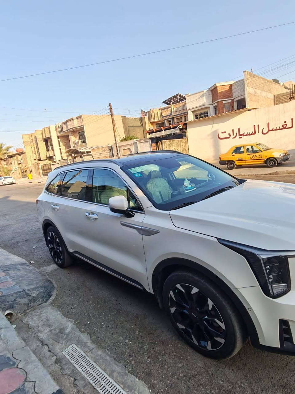 سلام عليكم
سورنتو 24  LX

فول مواصفات

سقف بنوراما

بصمه وبصمه احتياطيه

اربع كامرات

تبريد مقاعد

تشغيل عن بعد

اناره محيطيه

3 قطع تبريد

ابل كاربلاي.

سياره ماشيه21

مغلفه ppf

كفاله عامه

صندوق كهربائي

شاشه

حساس امامي خلفي

محرك 6 سلندر.

3500

كير ماوس

مانع انزلاق

بغداد جسر ديالى.

***********

370
