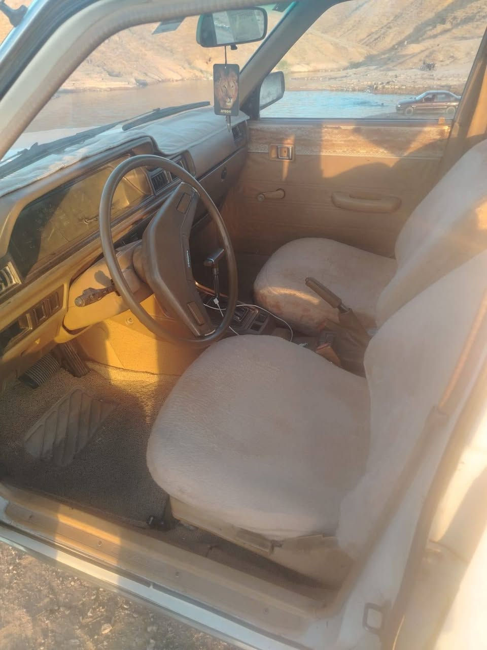 كرونا موديل ٨١ بدون صبخ بدون شواصي رقم صلاح الدين مشروع وطني وبيها بطاقه بانزين
***********
السعر ٤٥ وبيها مجال
