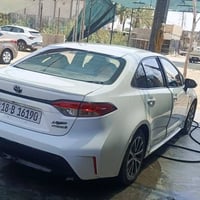 كورالا هايبر موديل 2024 مكينه 1800 مشيه 90الف بيه ضربه تبديل 3قطع بيبا...