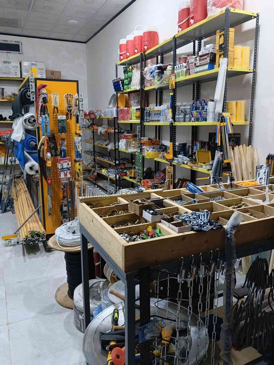 🔨 إنشائية السراج 

نوفر لكم تشكيلة متنوعة من المواد الإنشائية والكهربائية والصحيات والعدد اليدوية ومواد السباكة، وبأسعار مناسبة وخدمة ترضيكم.

📍 العنوان: الشرقاط – جسر أم الشبابيط
📌 مجاور مركز خدمات السيد للزيوت

📞 للاستفسار : ***********

✨ الجودة والسعر المناسب… عنواننا
أهلاً وسهلاً بكم في إنشائية السراج 🤝
