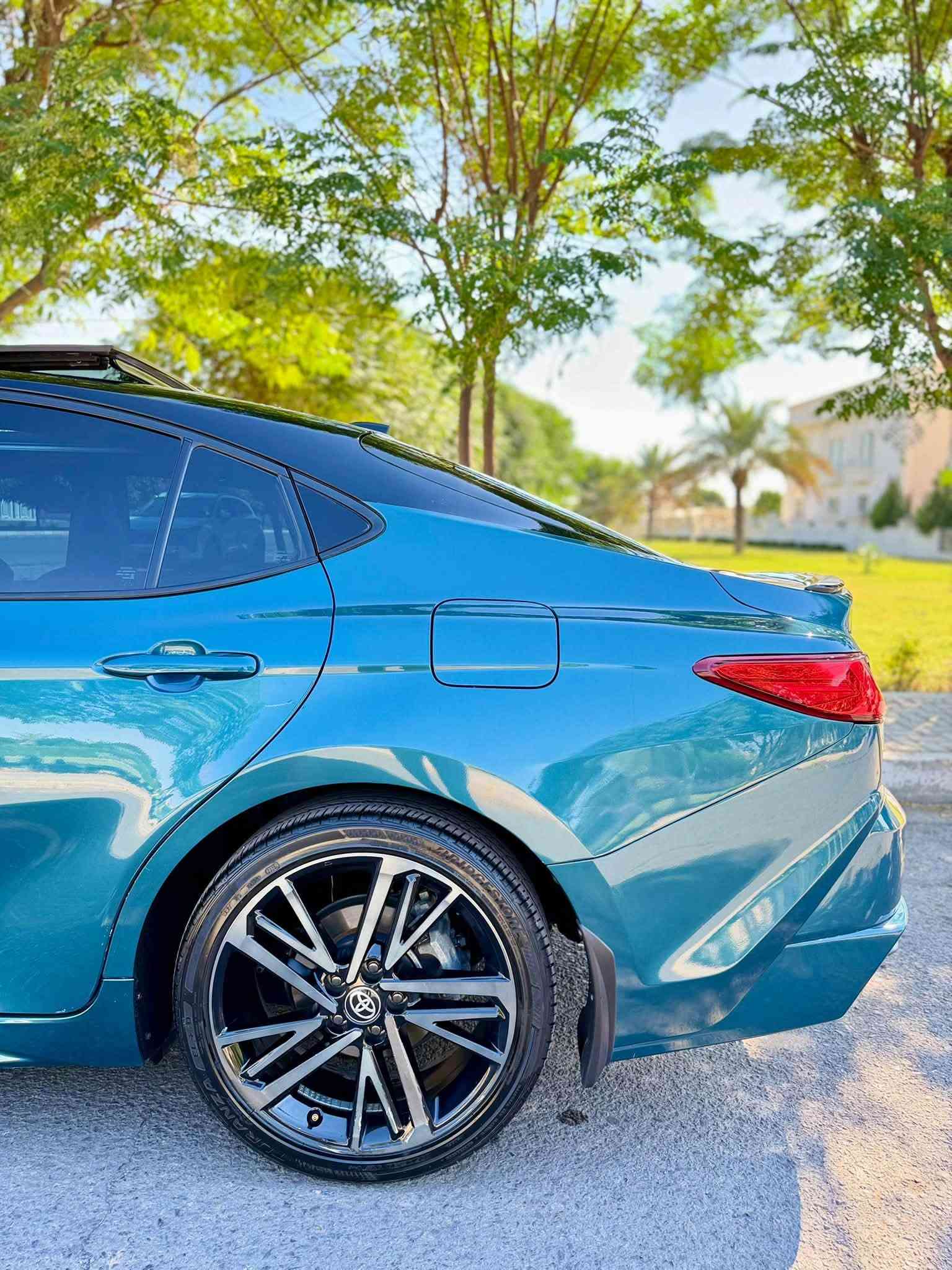 تويوتا كامري XSE موديل 2025🐎

• وارد أمريكي
• محرك 2.5 لتر هايبرد
• الممشى 6  ألف ميل
• اللون فيروزي مع سقف أسود
• داخلية جلد أسود
• مقاعد كهربائية مع تدفئة وتبريد
• جنوط 19 إنچ
• سقف بانوراما
• تدفئة دركسون
• شحن لاسلكي
• تشغيل عن بُعد
• شاشة كبيرة مع Apple CarPlay
• عدادات رقمية
• داتاشو Head-Up Display
• 5 كاميرات
• رادار أمامي وخلفي وجانبي
• حساسات أمامية وخلفية
• مثبت سرعة متكيف
• مساعد وتثبيت المسار
• أنظمة أمان وتصادم أمامية
• تبريد قطعتين
• بدون إيرباك
• جاملغ وباب امامي و شويه من الجاملغ الخلفي بدون دواخل بدون ايرباك
 مكان اربيل
***********

