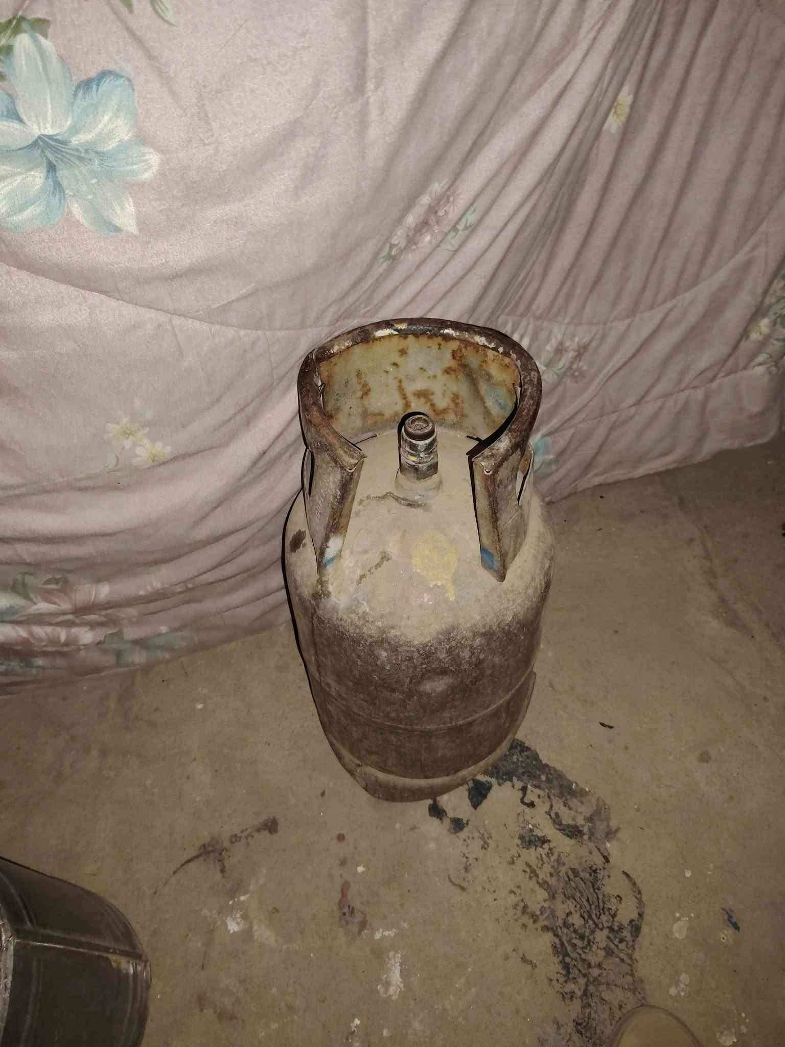 اغراض مستعمله للبيع/حي سومر قرب جامع قباء محلات ابو عبد مجاور قاعة مثنى الطائي /***********/مستعدون لشراء الاغراض م̷ـــِْن البيوت

