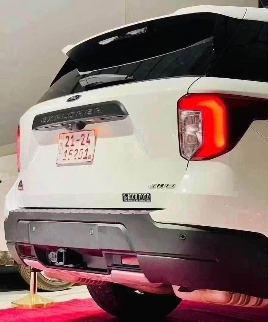 ﷽

السيارة مرقمة أربيل ( رقم وسنوية جديد )

(مجموعة شركات فراس الحمداني اربيل شارع ١٠٠ م )

Ford Explorer Timberline 4WD

الموديل : 2022

اللون : ابيض

السعر :  27,500 $$

 العداد :  30,000 مايل

 حجم المحرك : 4 سلندر (2,3L تيربو )

الضرر : كما موضح في الصور 
رقم الشاصي مرفقة مع صور الحادث

المواصفات : Timberline

دبل اكسل 4WD
بصمة تشغيل 
كاميرة امامية و خلفية( 360 )
بصمات ابواب 
كراسي جلد لون زيتوني 
كراسي تدفئة 
كراسي خلفي كهرباء 
شاشه سوني لمس كبيره  
صندوق كهربائي  
كشنات كهربائي 
كشنات تدفئة 
ستيرن تدفئة 
حساسات امامي وخلفي 
تشغيل عن بعد 
بصمة ترحيب 
عدد المقاعد (7) راكب 
رادار  وحساس امامي وخلفي
كشافات 
بريك بصمة Auto stop  
دبل صالنصه
ويل كبير حجم 20
اشاير بالمري 

العنوان : 

اربيل شارع ١٠٠ م 

‏‎شركة فراس الحمداني 

‏‎مقابل شركة العامة لتجارة المواد الغذائية

‏‎للاتصال والاستفسار

حواس ( اتصال + واتساب )

***********
***********
‏‎
زيد

***********
