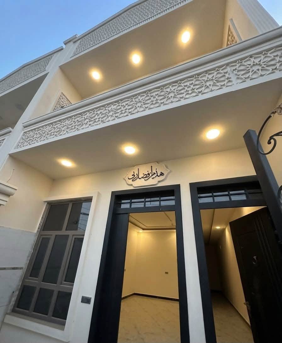 مساحه 125 متر طابو زراعي 25
البيت 4 غرف نوم وصاله وستقبال  واحد عله واحد من حيث البناء والترتيب بيبان قاصه ماليزي داخل وخارج سقوف مغربي البيت فول كامل خدمات موقعه دور الزراعه الثانيه وسعره هم حلو 🔥

للاستفسار ***********
