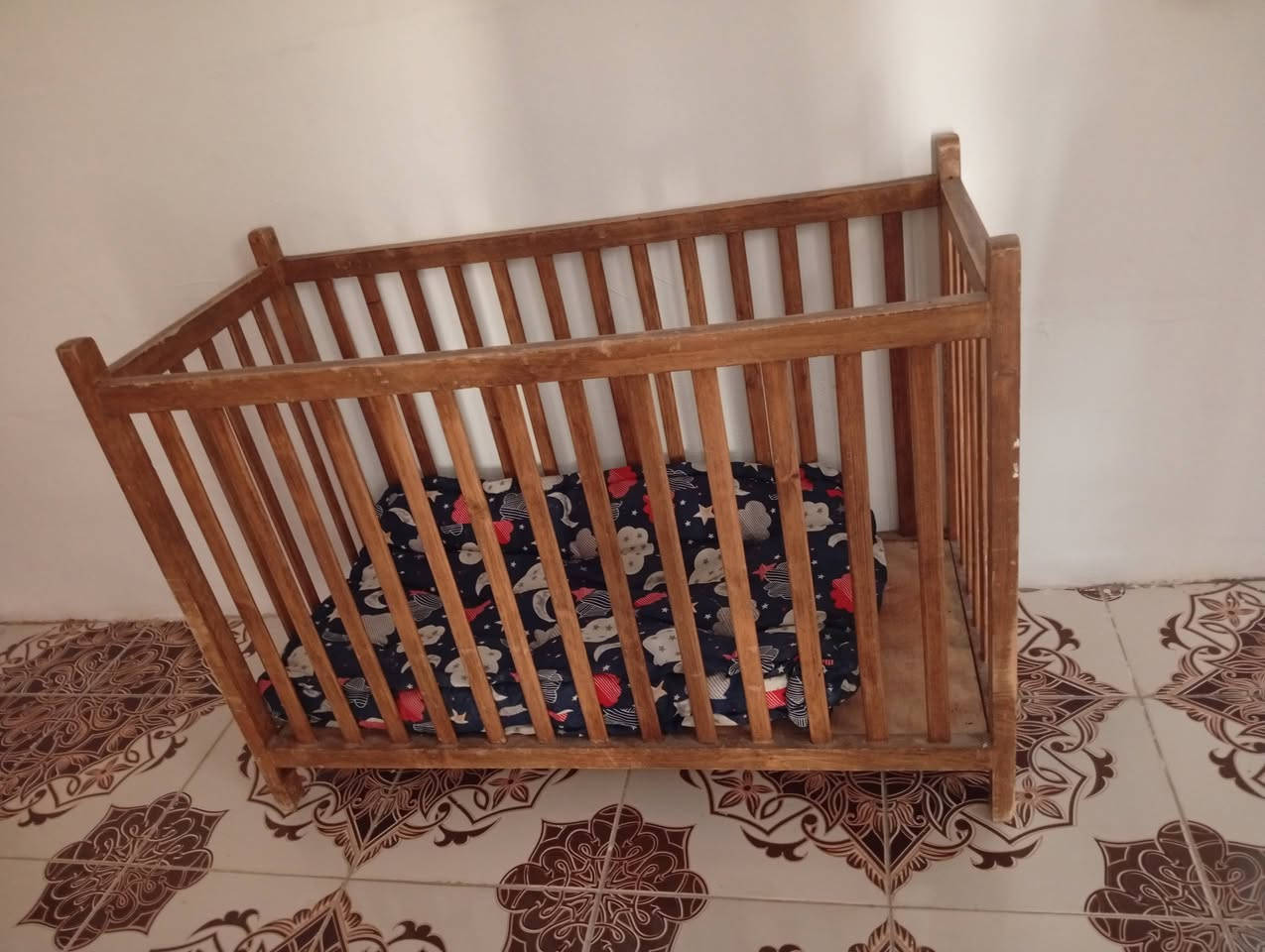 مكلف بل نشر متاح 
***********
سعار مناسبه
