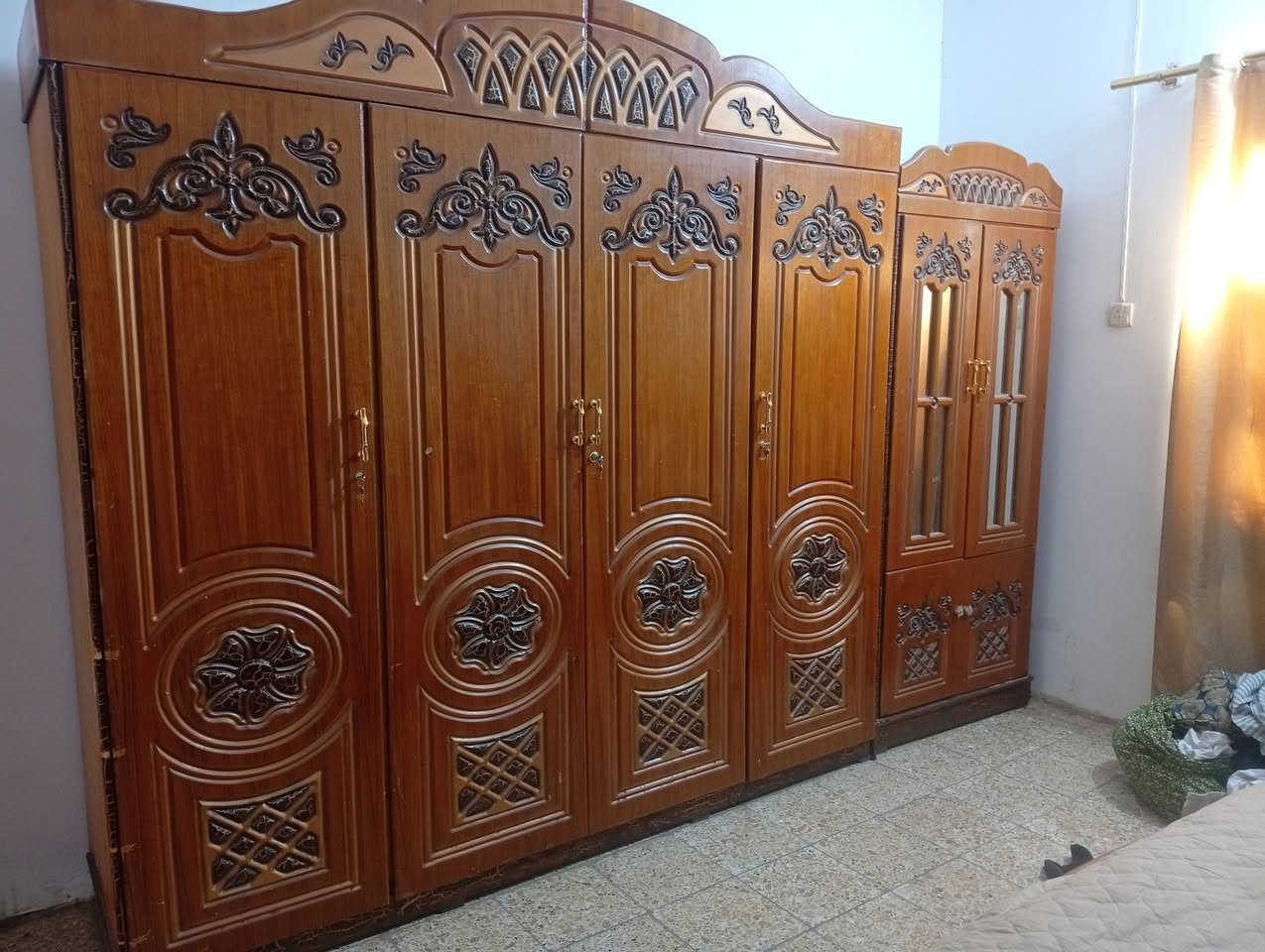 سلام عليكم غرفه ام الاربعه تزكام ونضيفه صاج 
500وبيهه مجال عنوانها ناصريه مركز ***********
