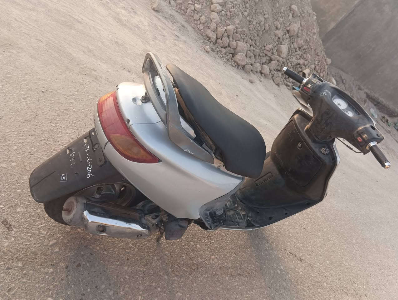 دراجه للبيع شغاله سلف هندر كهربائيات
لايت اشاير
دبلات
مكينه ناعمه كفر بلادي 
نهضه ومعدل 
السعر 350
العنوان النجف شارع الصب
***********
