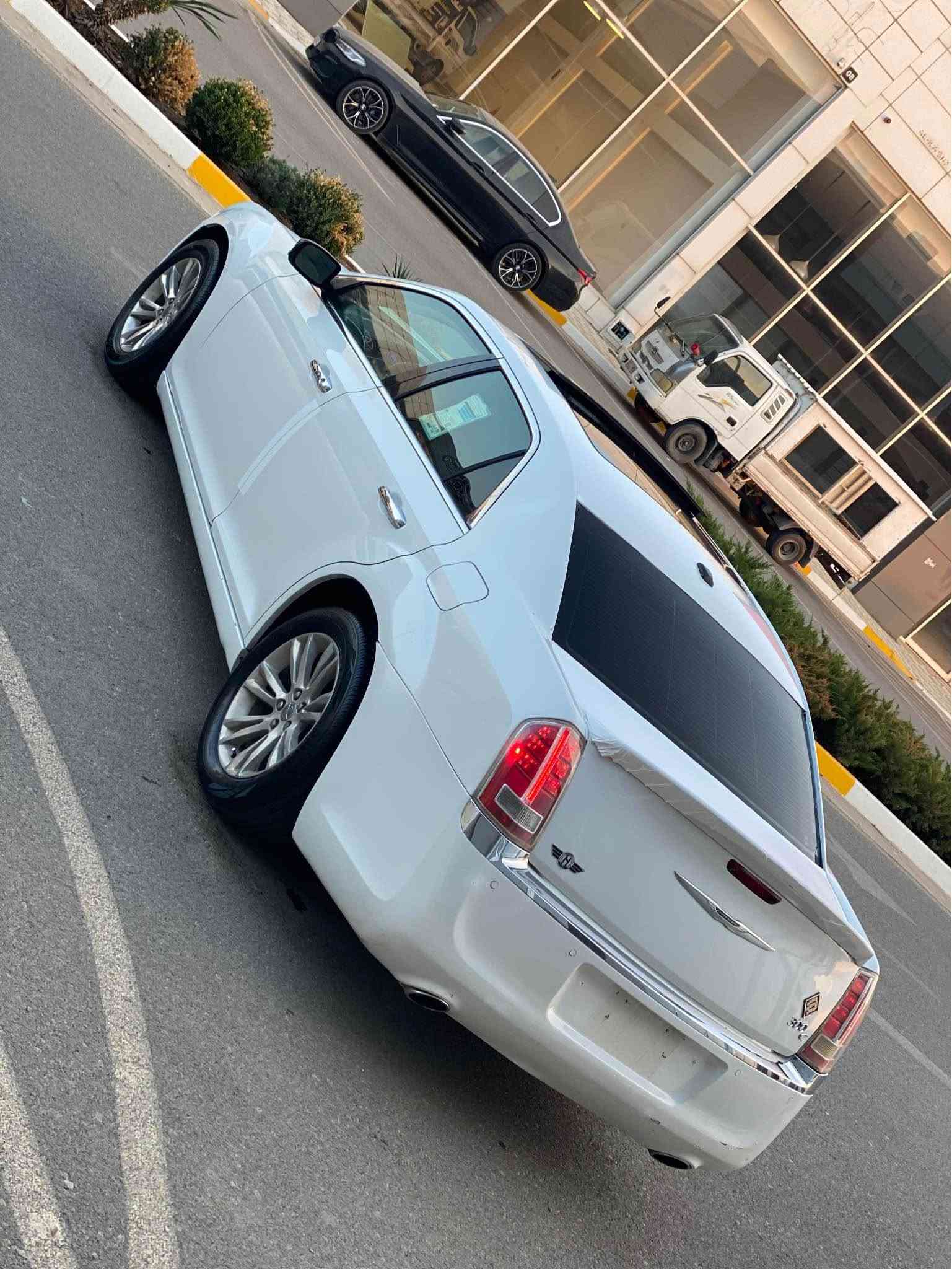 كرايسلر 300 • ٢٠١٤ • V6