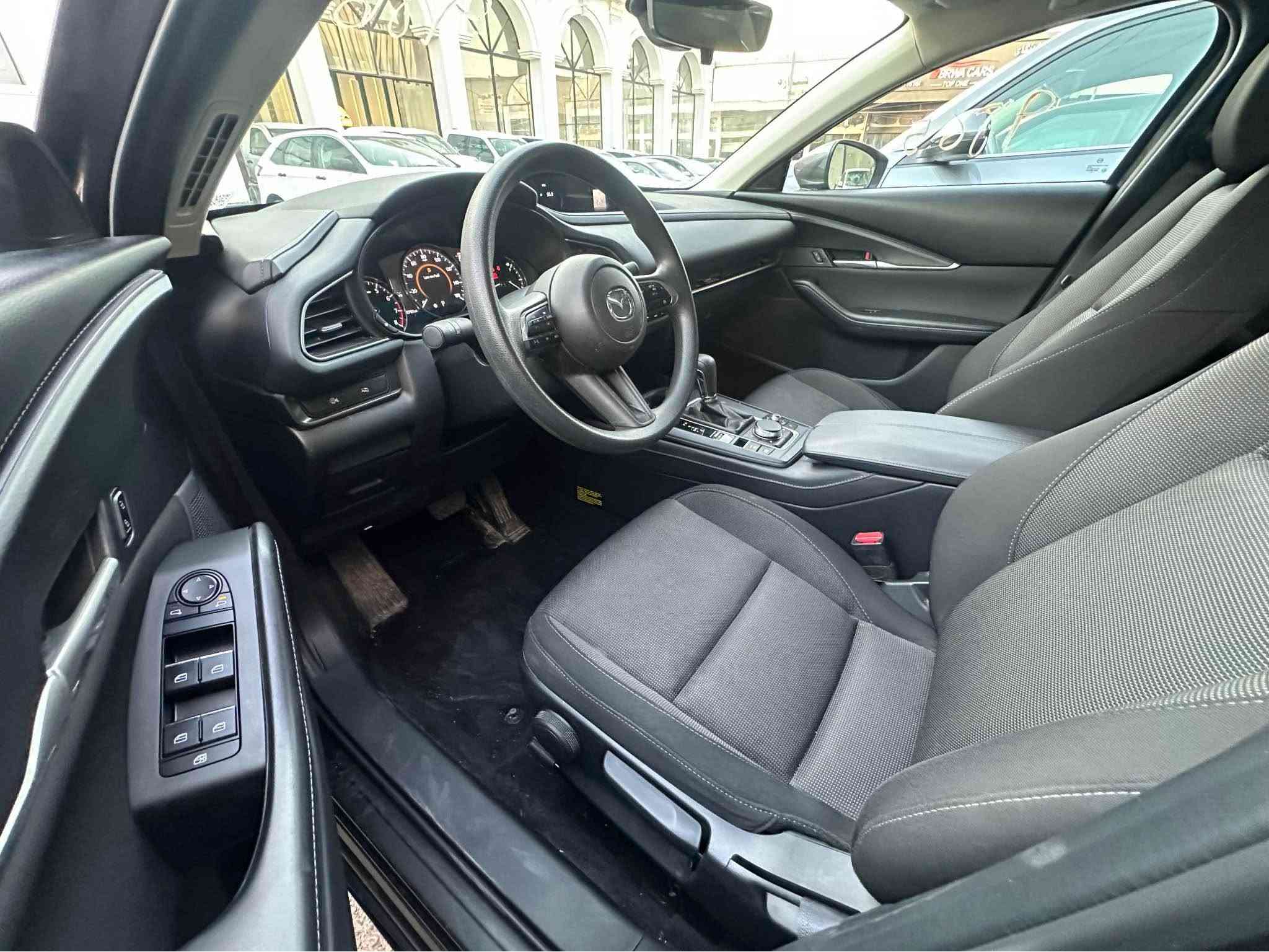 مازدا ٢٠٢٤ cx-30 awd
فول مواصفاته 
تةنها سلايد نيه بصمةية كوشن هيتةر رادار اوتو هولد 
تةنها بونيت وجملغ ى سةكن بوياغه شاصي نيتي بةشةرت بئ ارباك هةمووى سةلامةتة 
ژماره كاتيه تازه داخل بووه 
شوين هةولير *********** واتساب 
ضرر فقط بنيت وجملغ سكن صبغ بدون شاصي بشرط بدون ارباك 
رقم كاتي مؤقت دخول جديد سعر ١٣٠ ومجال 
مكان اربيل أربيل, العراق
