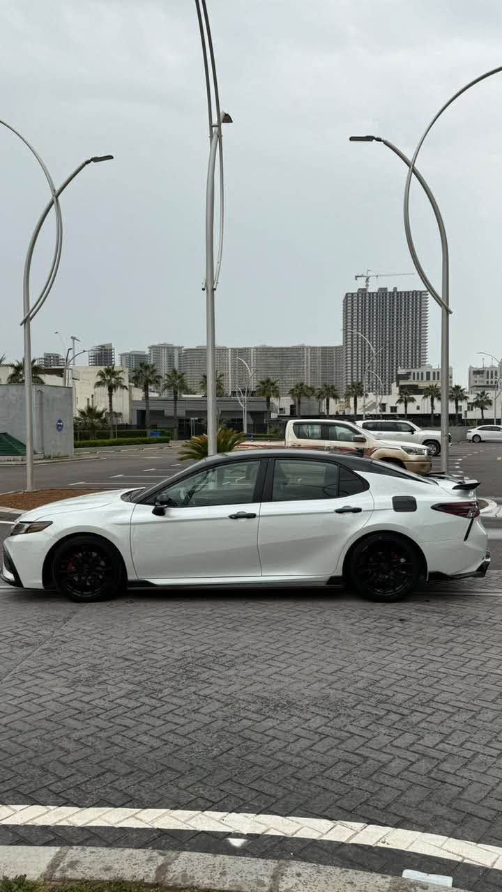 كامري TRD • V6 ٢٠٢٢ • ٧١٠٠٠ كم