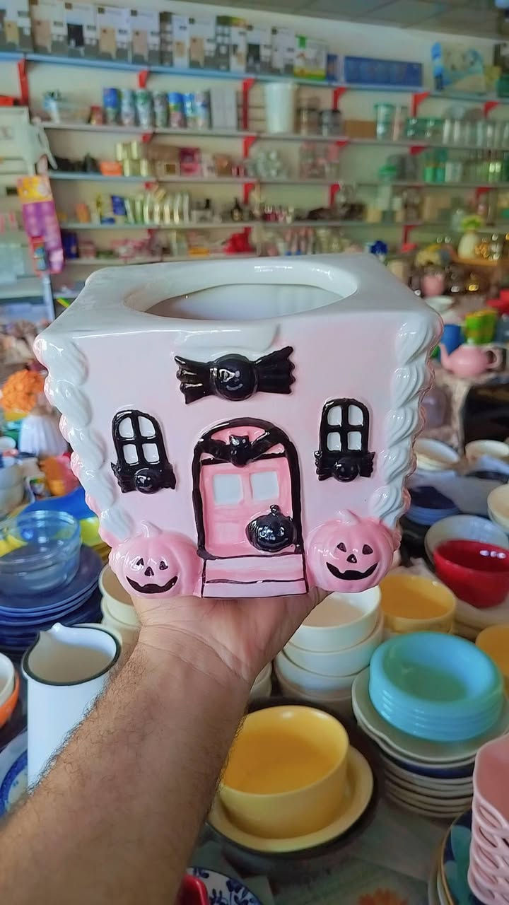 🎁 توخفیاتی ئەورووپی – تازە گەیشتوون! ✨

🌟 کۆمەڵێک توخفیاتی نوێ و مۆدێرن تازە بۆمان هاتۆتەوە:
🏡 شتی دیکۆری ماڵ
💎 کوالێتی ئەورووپی و دیزاینی جوان
💰 نرخەکان گونجاون

📍 شوێن: سەید سادق – گەڕەکی حەسار
📞 ***********

خێرا سەردانمان بکەن پێش تەواوبوونی کۆمەڵە نوێکە. 🤍
