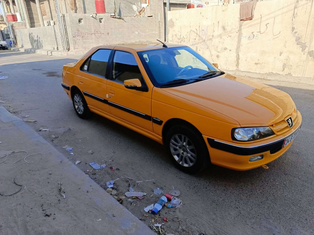 السلام عليكم بيجو باص موديل 2025 سياره كفاله ما عدة طخه بيها سياره حره غاز بنزين ماشا 40 رقم الهاتف ***********
