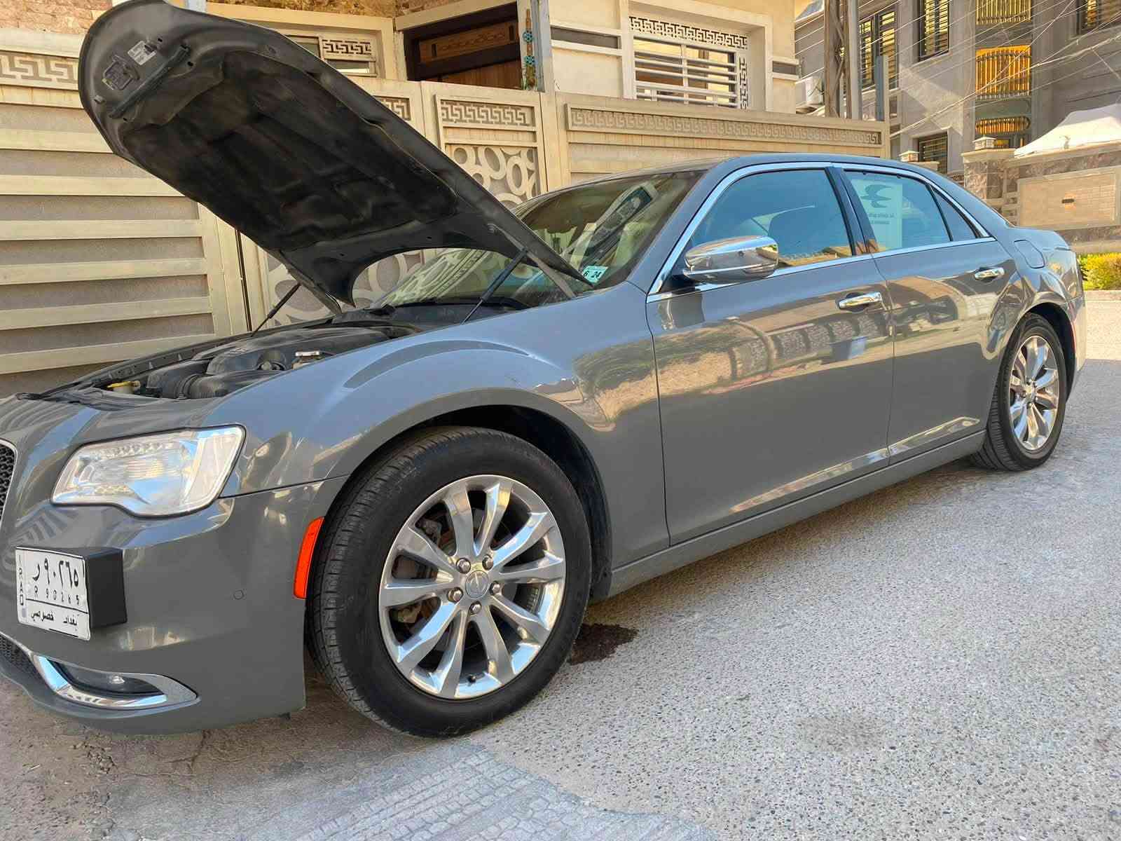 سلام عليكم للبيع اوباما موديل 2019
السياره فول مواصفات للاخير 
ماشيه 180 الف 
وارد امريكي بيها جاملغ خلفي بارد + صبغ بدون معجون والجنطه بارد الباقي كفاله السياره كلش حلوه ونضيفه ما بيها اي نقص العنوان بغداد الدوره 
السعر 210 وبيها مجال
الرقم : ***********
