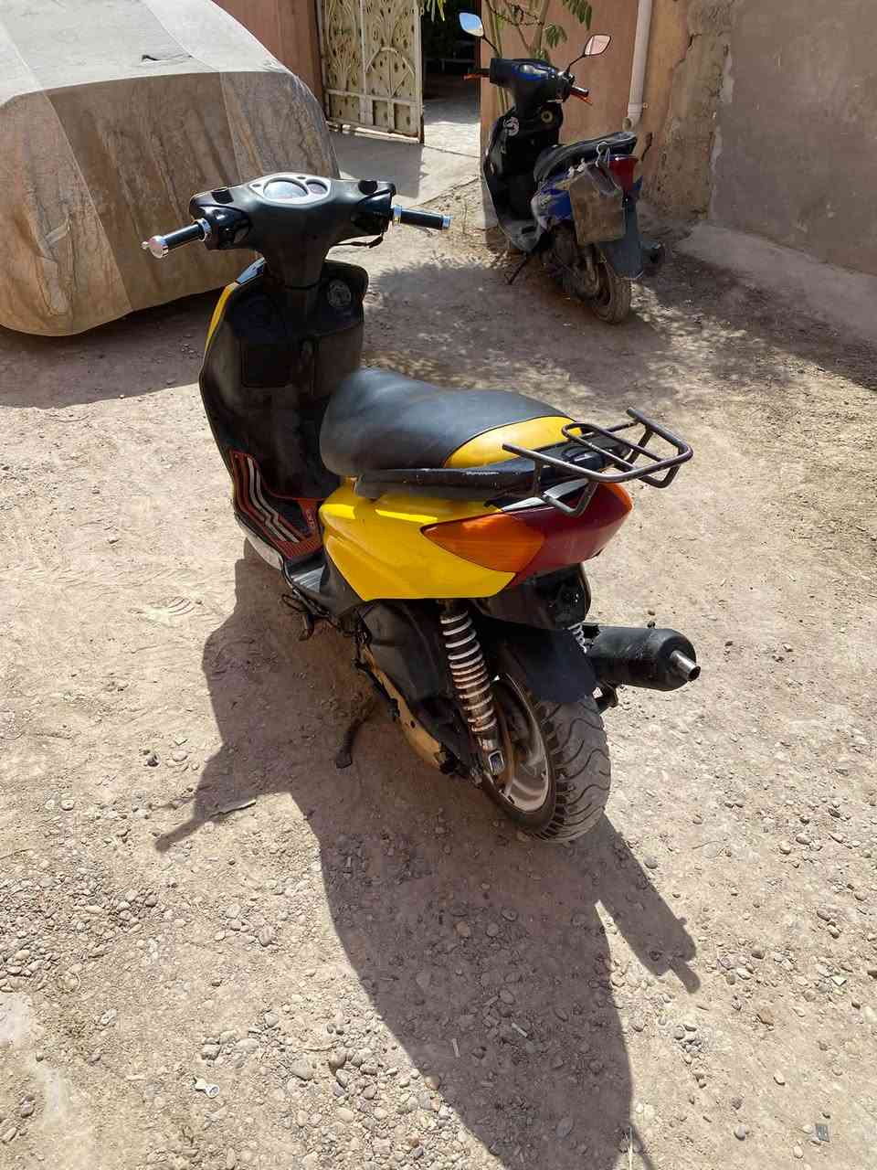 سكنس نثيه ياباني دراجه شلعه معدل نعومه كهربيات كلشي شغال مفتوحه ولفات بس سعر 450وبيه مجال مكاني حله مركز رقمي ***********
