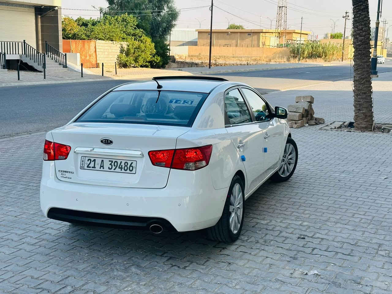 كيا سيراتو ٢٠١١فول مواصفات ماعدا بصمة زينكة سنوية كلها جديد ٢٠٣٠ كير محرك بدون عيب سيارة بيها شبر بونيت صبغ بدون دواخل باقي مكفول كفاله سعرها ١٠١ بي مجال بسيط عنواني كركوك اخوان سيارة مومالتي خابر صاحب سيارة 
***********

