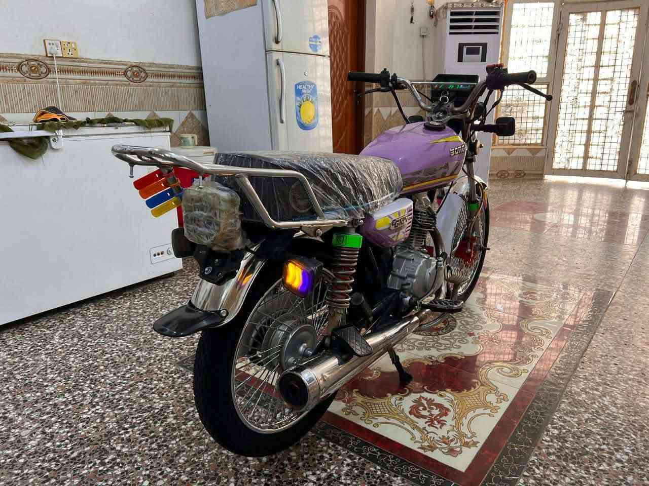تايكر ختم سونك موديل 2025طالعه 26 مكينه مكفوله كفاله عامه وراق جدد كهربائي كله شغاله  درجه جديده ومجنبزه مكاني بابل ابو غرق سعره 575وبيه مجال ***********
