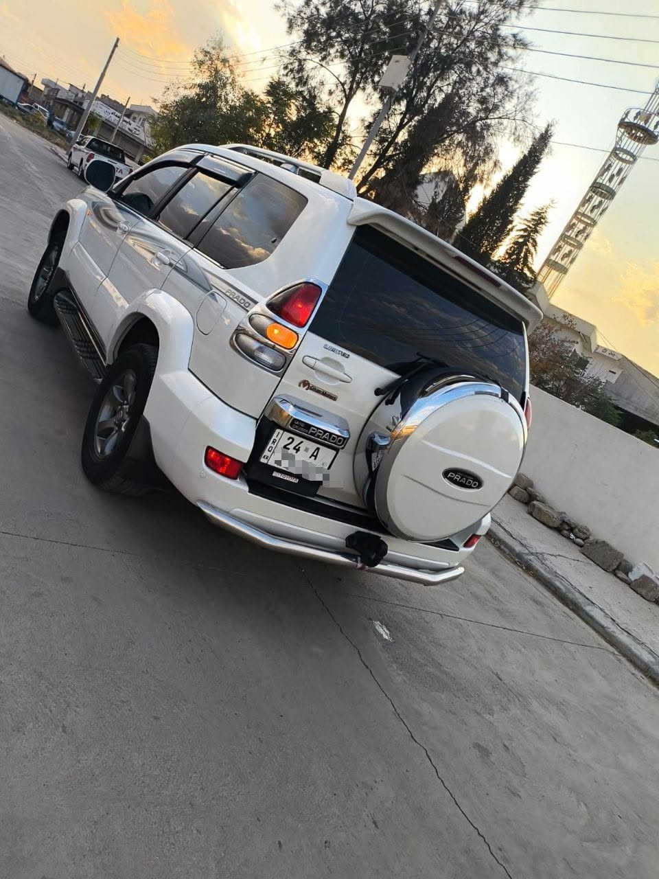 لاندكروزر ٢٠٠٩ • بدون صبغ • فول أوبشن