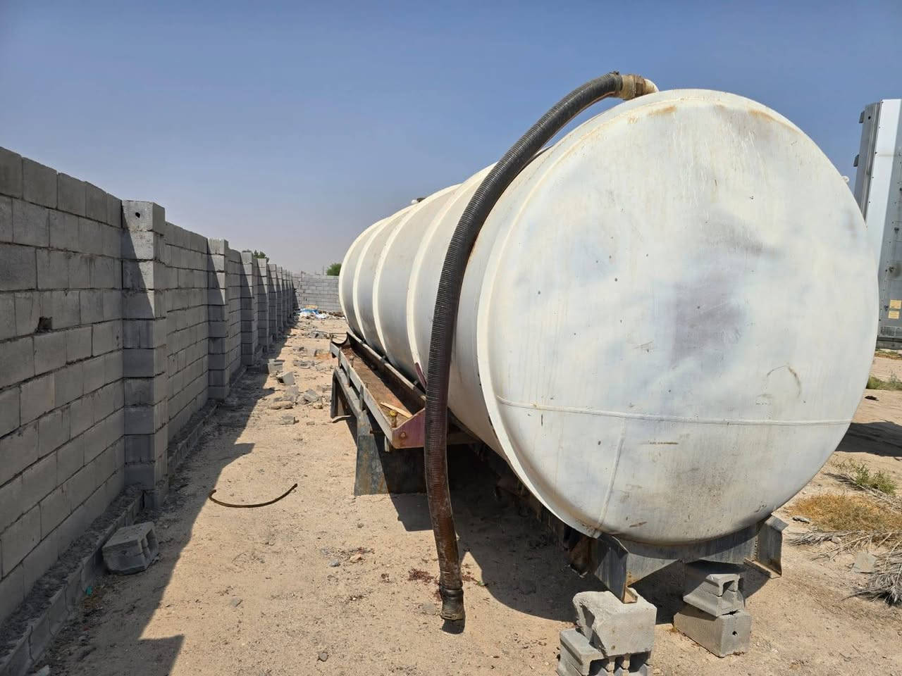 🚛 للبيع تانكي حوضية
🔹 السعة: 20 طن – بوابة

🔹 وياه مداكر تفصال حديد

🔹 جان مربوط على كتروز

🔹 البيع أو المراوس بـ تانكي ماي 15 أو 16 طن، بشرط يكون جديد وحسب القناعة.

💰 السعر: 23 ورقة

🔸 بيه مجال بسيط حق جيه

📍 المكان: البصرة – الزبير

📞 اتصال وواتساب:

***********

***********
