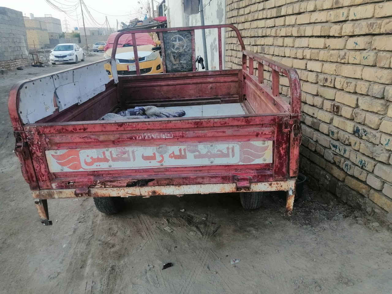 السلام عليكم ستوتة للبيع كلك مكفولة من السرقة والعشاير 
مكينتها مامفتوحة ستوتة نضيفة وناعمة وخير من الله والشاصي مابي اي ضرر سعرها 825 شراي بخدمتك 
مكان ناصريه مركز *********** مو شراي لاتعبني
