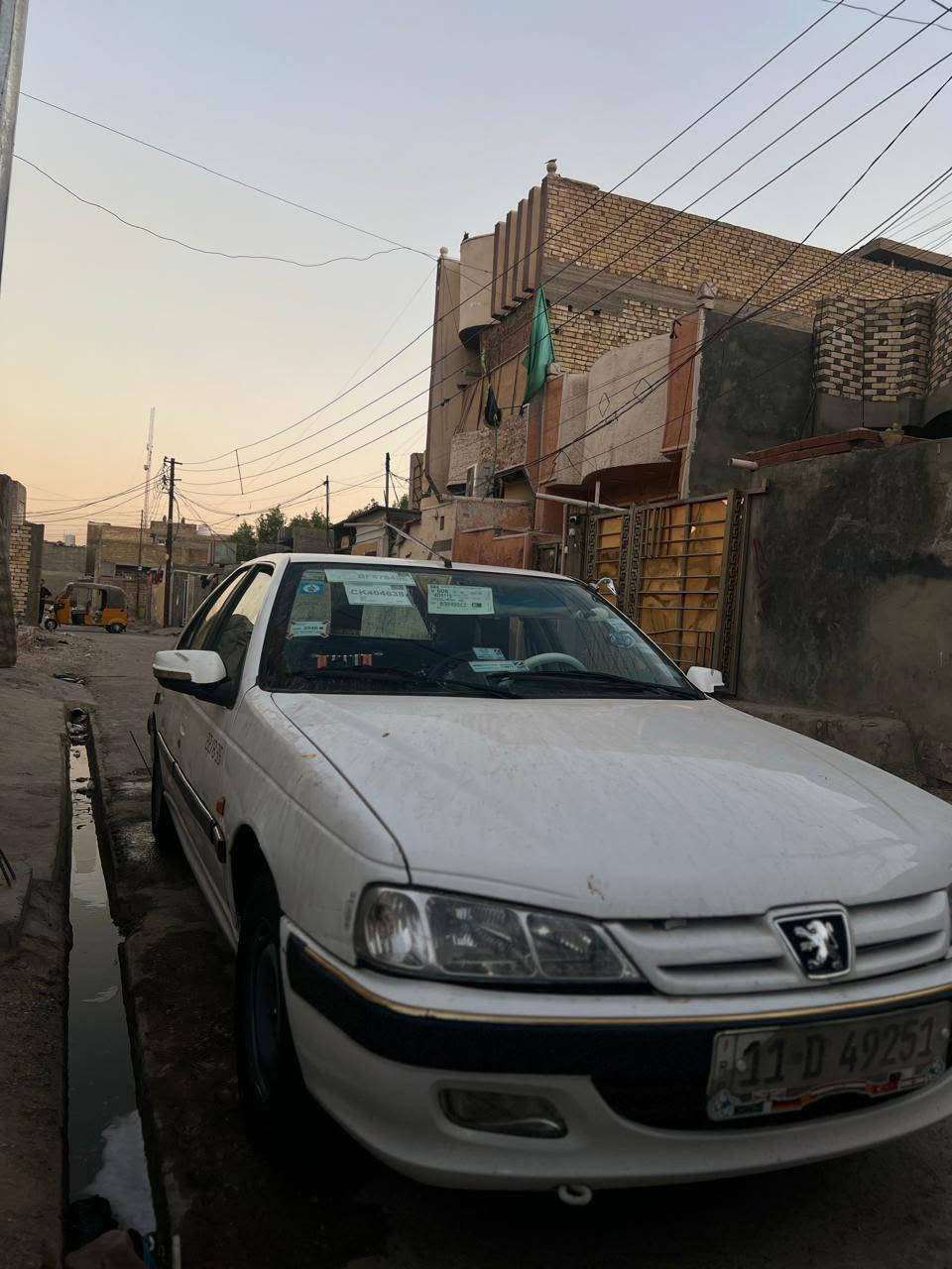 سلام عليكم بيجو بارص مديل 15 رقم بغداد انگليزي بسمي هزه جديده عوزها ملاحضات بصيطه العنوان بغداد حسينيه المعامل مامتواجد عل خاص ***********بيهة بخشم الجاملق تكحيل
