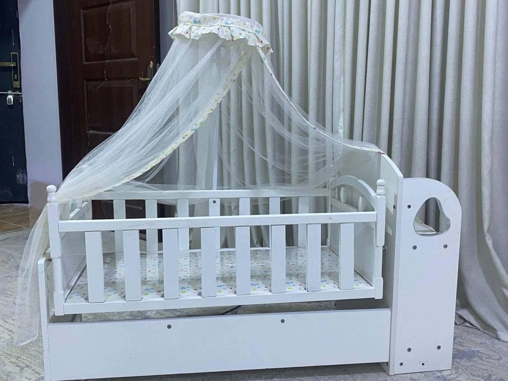 طقم أطفال • نظيف • كركوك