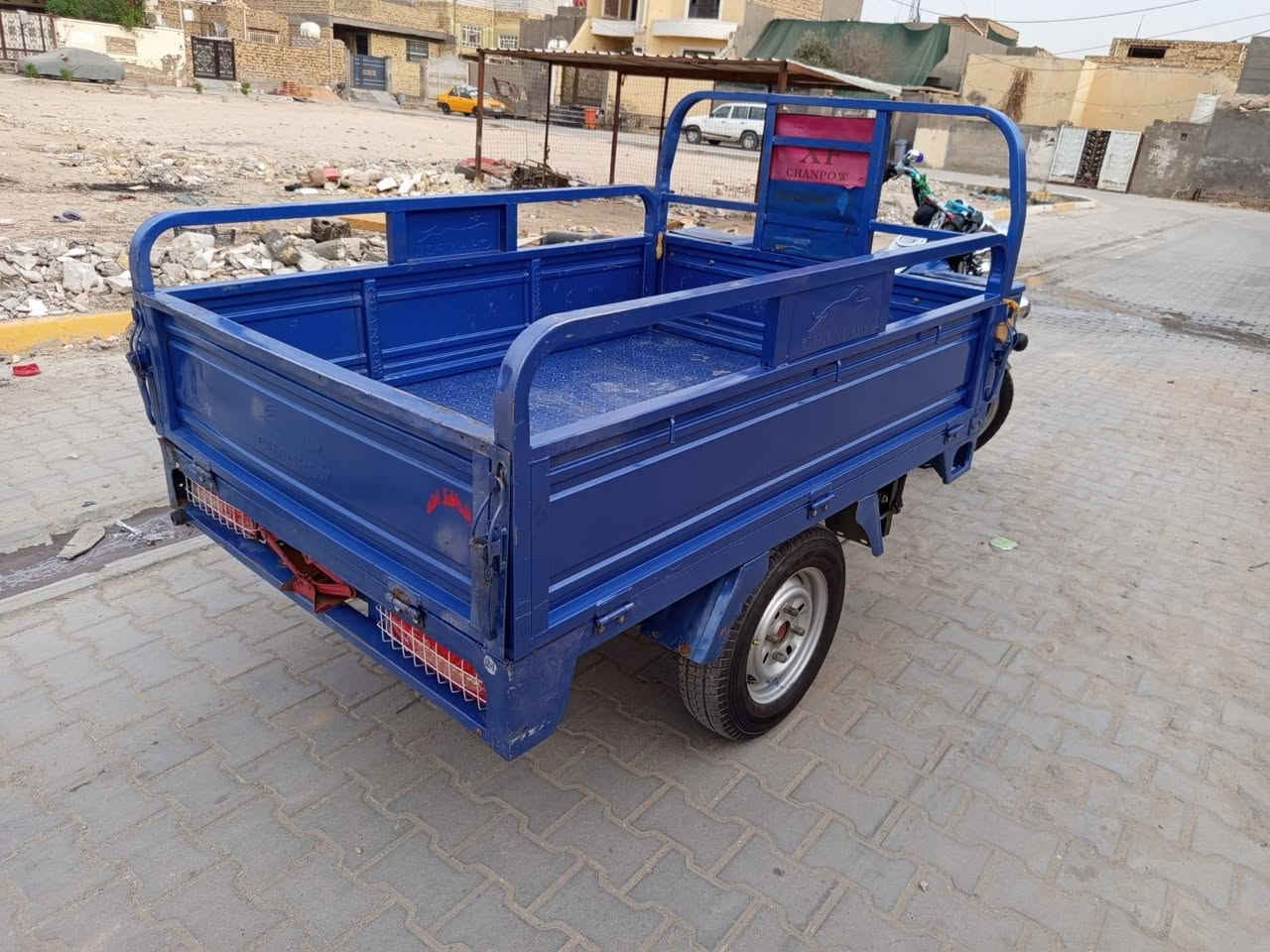 سلام عليكم ستوته للييع 23وكيله نوار ديوانيه حي العسكري السعر 2600 شراي يراسلني وبي واتساب ***********
