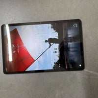 تابلت هونر x9نضافه90٪الذاكره 128 استخدام قليل بغداد البياع /0774411143...