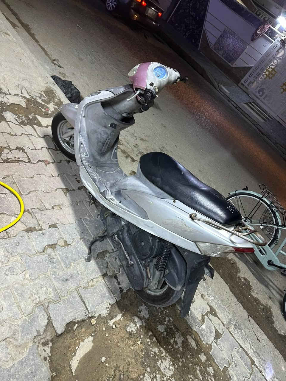 سلام عليكم ورحمة دراجه ماكس منغولي للبيع كربلاء ***********
