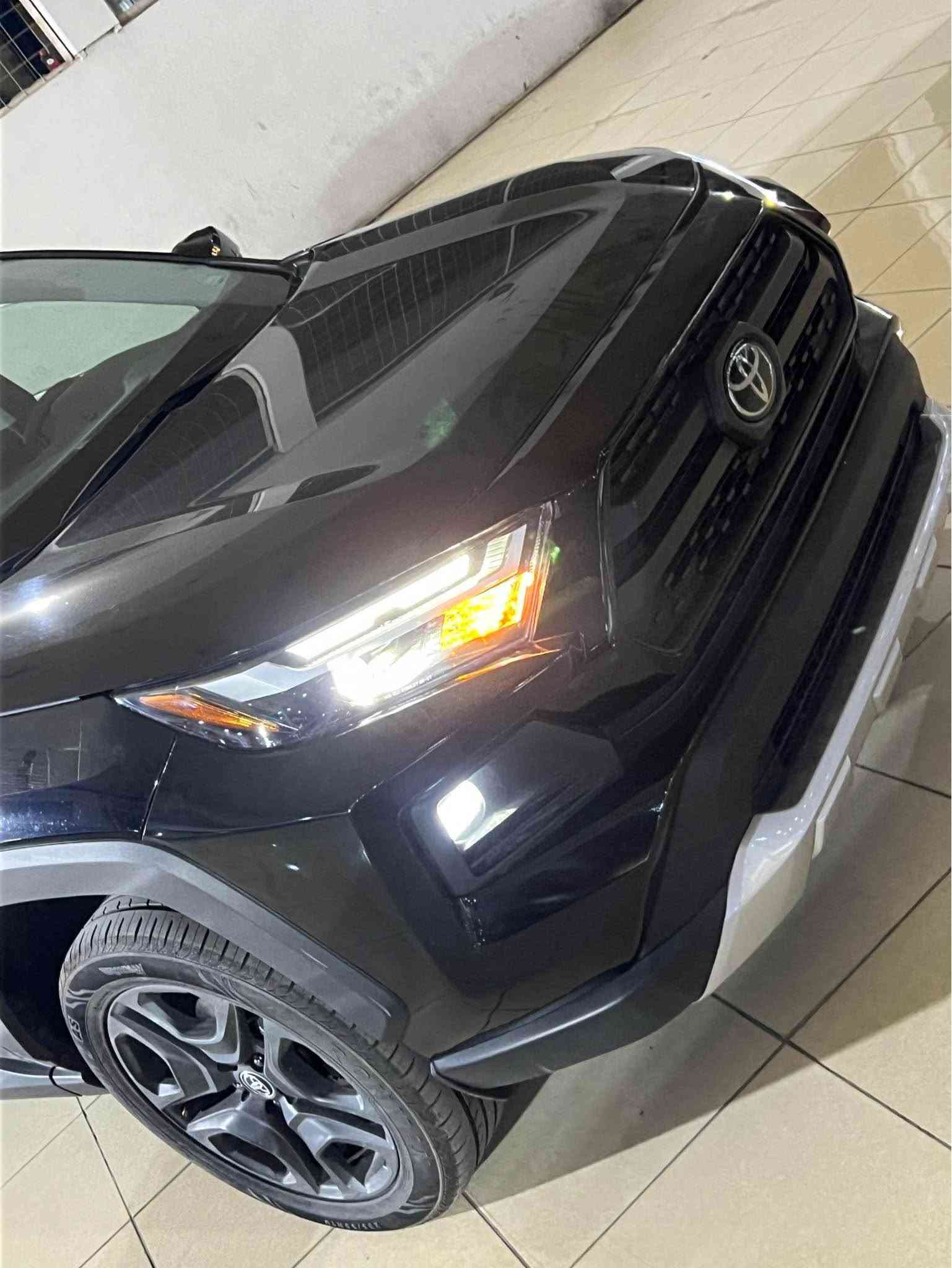 2024 TOYOTA RAV 4 SPORT UTILITY VEHICLE
تيوتا رافور 2024 SPORT جبلي 
سعر 🔥💸💣 215$ ورقه 
مواصفات 
بصمه بابين بصمه فورويل AWD ويل كب كروم لايت LED زينون بريك بصمه نضام قياده و بعد مواصفات هوايه
ضرر خفيف صوره حادث موجود رصعه صغير بل باب صلحه صبغ بدون قطره دواخل بدون ارباك  سياره شرط ترقيم شمالي و يوجد معقب 
مكان سياره اربيل مديه معارض شارع ١٠٠ م 
رقم موبايل ☎️ *********** 
واتساب  ⬅️ ***********  شاخه وان كارس اكر, نينوى
