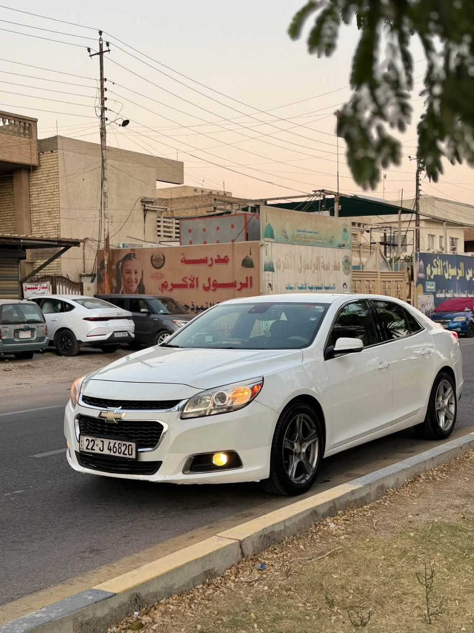 سلام عليكم  تحيه طيبه
ماليبو موديل ١٦ وارد امريكي وبسعر متاسب جدا 

مكينه ٢٥٠٠ تنفس طبيعي 

ماشي ١٧٠ كم 

سياره ضربته الباب الخلفي مبدل 

بجم كبس  

*********** متوفر واتساب 

المكان بغداد البنوك مجمع الاساتذه
