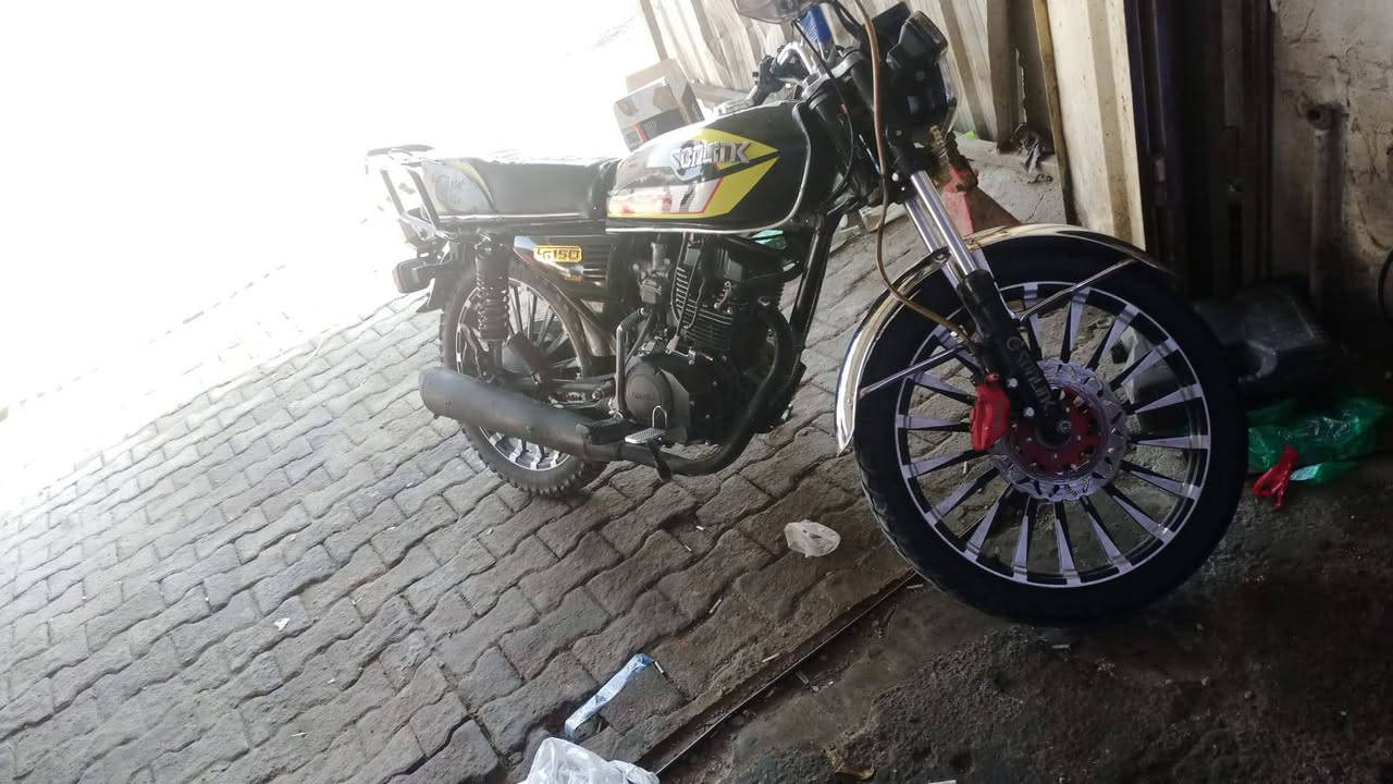 سلام عليكم هاي لبيع سعره 650بي مجال مديل 24 مكان الحسينيه راشديه ***********
