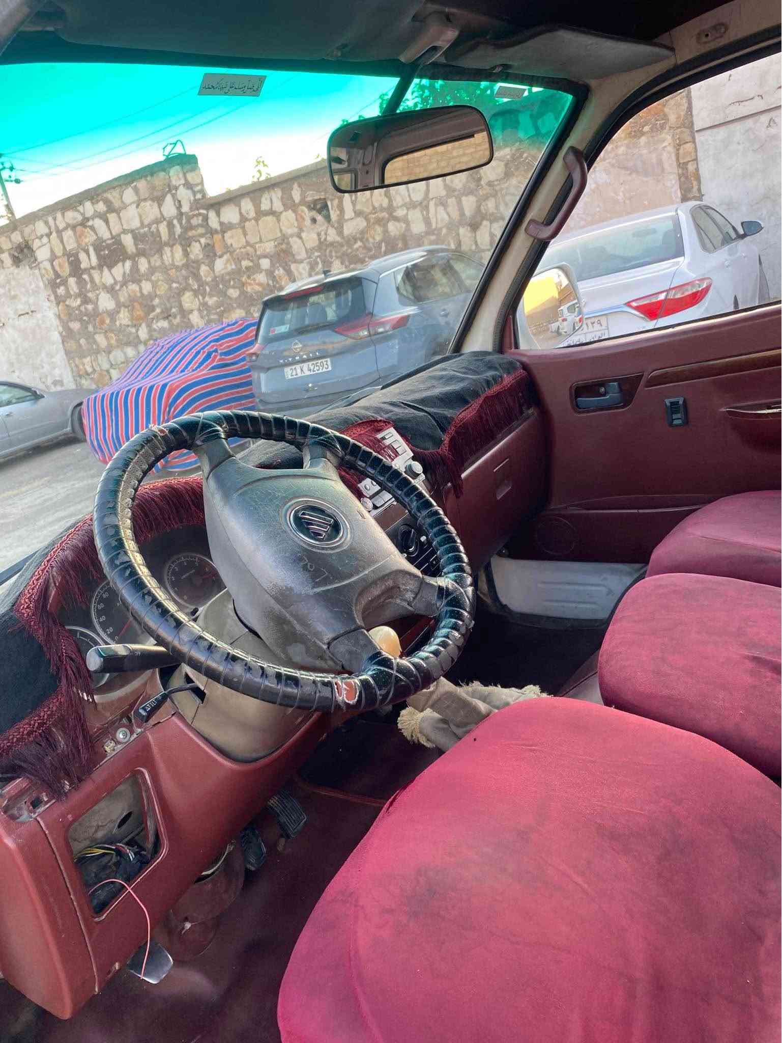 سەرەتا بە ناوی خوای گەورە و میهرەبان

فۆتۆن ١٤ نەفەری
مۆدیل ٢٠١٥
نموونە لە جوانی و پاکی
گیر و مەکینە و اکسل و تەقە و رەقە و تندوتۆلی بەشەرت
ماڵی مەدەنی و موس و بڕاوە و دەعم و لیدراوی بەشەرت
گیر و مەکینە و اکسلی بیلادی شەریکەیە
گیر و مەکینە و اکسلی بەشەرت
ناو دەری زۆر جوان و پاک ماوەتەوە
دەعم و لیدراوی و بۆیاخی نیە
ماڵی کاسپیە و هەموو گیانی مەزبوتە
ماڵی دۆستە و دیناریک مەسروفی نیە
هەیکەلی زۆر پاک و جوان ماوەتەوە 
ناو دەری زۆر جوان و پاک ماوەتەوە
بۆ عەیب و عار و مەسروف پرسیار مەکە.!
شوین// هەڵەبجەی شەهید
سعری// ٢٨ گڵا و مجالیکی کەم

ئاسیا// ***********
کۆرەک// ***********
واتساب و ڤایبەری لەسەرە.! حلبجة, السليمانية
