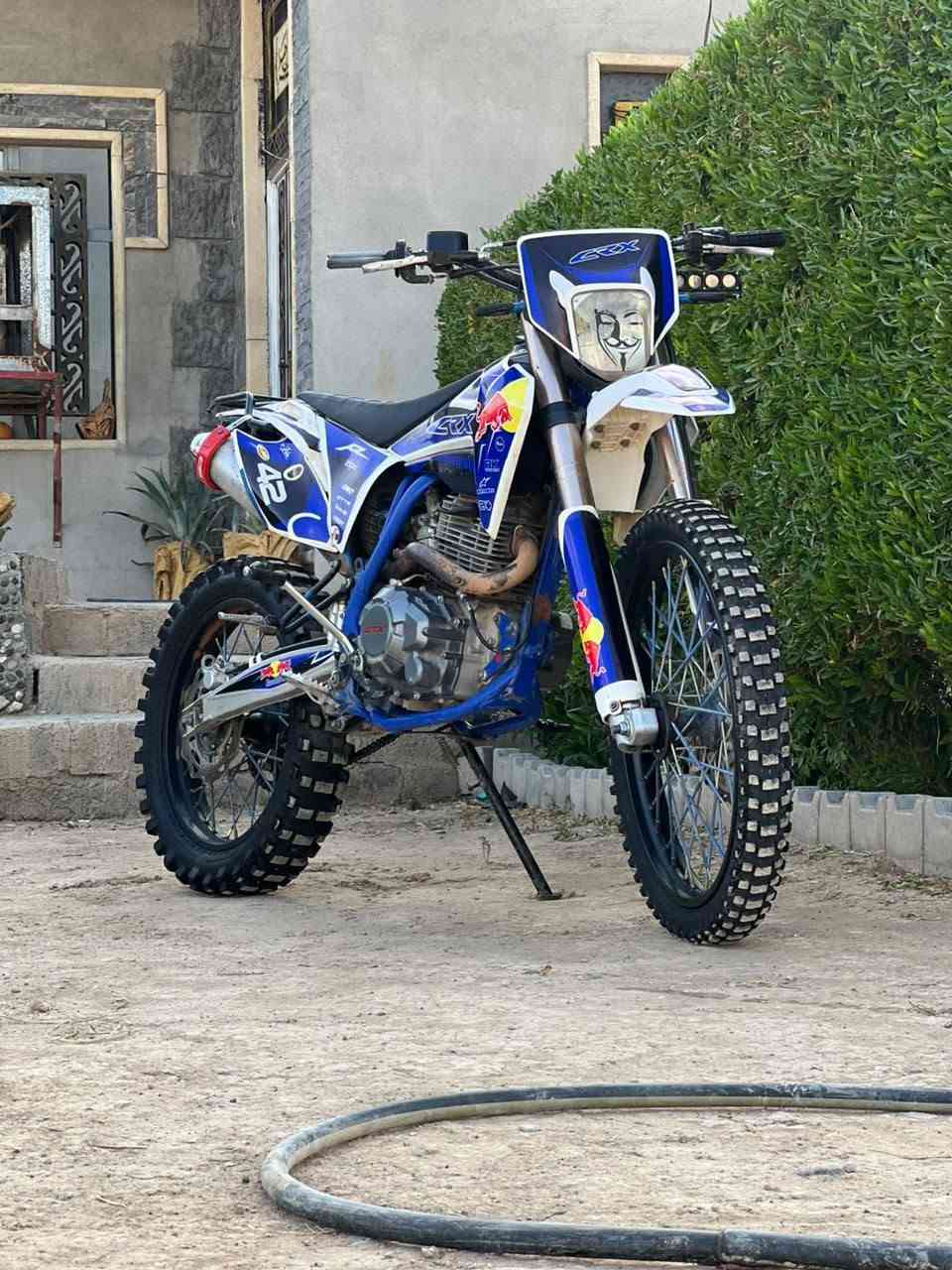 اسلام عليكم موطور للبيع ويرهم مراوس تايكر سيفان 
قفاز CRX
محرك 300cc
موديل 2024
التواصل خاص او
اتصال ع رقم 
***********
