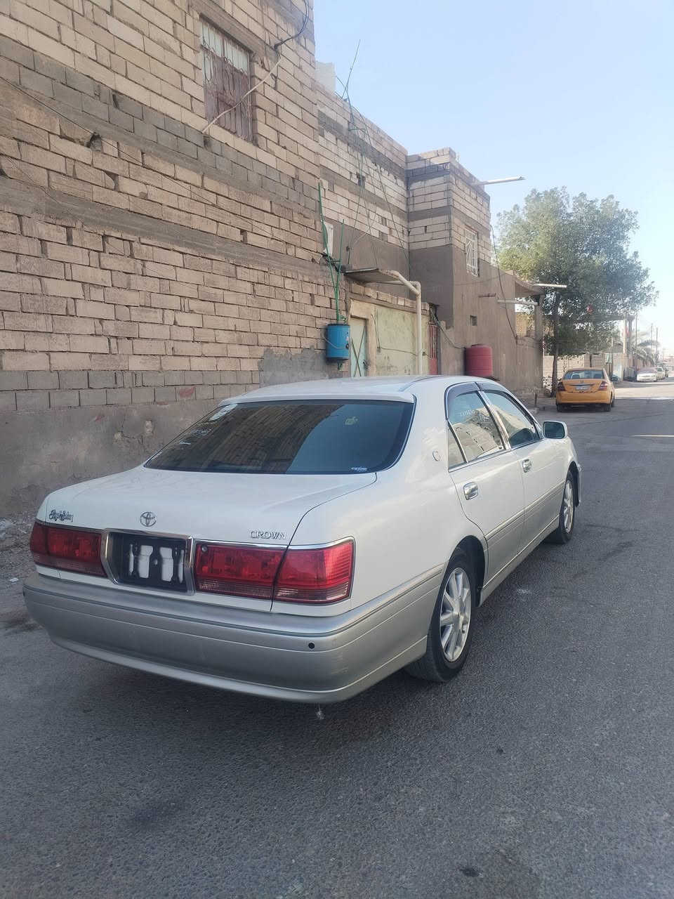 سلام عليكم من رخصت ابو الگروب جنون للبيع كفاله عامه من كص ومن ضربه ومن صبغ ومن تبديل مكينه ديفور الجبير ثلاث دگم كرستال تبريد شغال رقم بصره مداور بسمك يمتى ماا تريد قرار 102 السعر 145 وبيها مجال المكان بصره ابي الخصيب الرقم *********** متواجد بكل وقت
