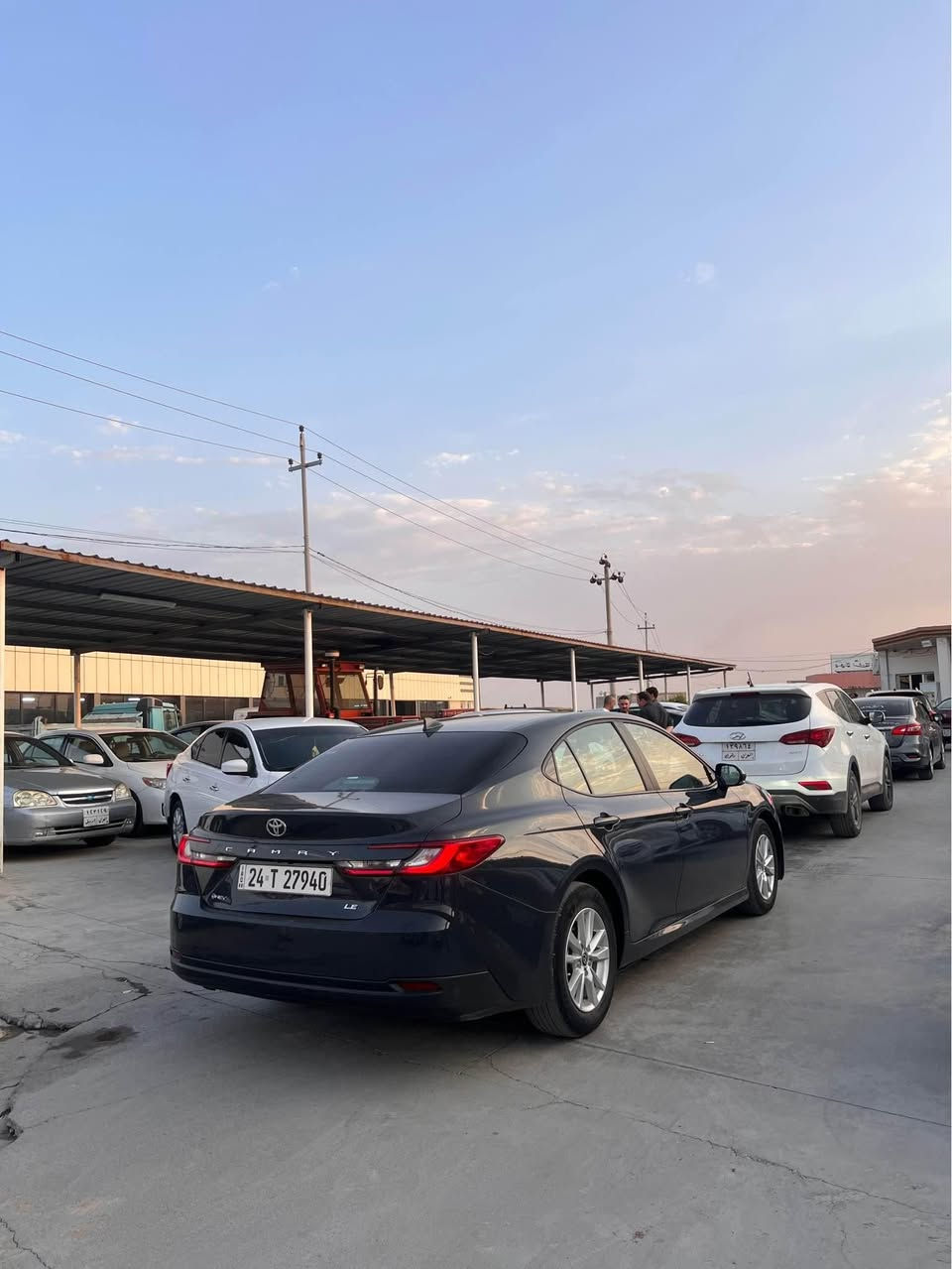 ***********تو يوتا كامري موديل2025مواصفات Le سبخ 1 قتعه بئ داخلي شرط  گير محرك شرط سعر 215ومجال اكر, نينوى
