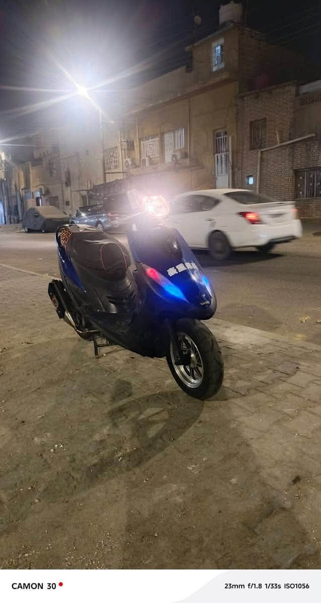 ماكس عدله كلشي شغال نكره سلف 650وبيه مجال للشراي رقمي ‭***********‬

نص مكتوب في الصور:
- CAMON 30  35mm f/1.8 1/33s ISO1472
- CAMON 30 35mm f/1.8 1/33s ISO1085
- CAMON 30 35mm f/1.8 1/33s ISO1300
- CAMON 30 23mm f/1.8 1/33s ISO1056
- CAMON 30 • 35mm f/1.8 1/33s ISO2193
